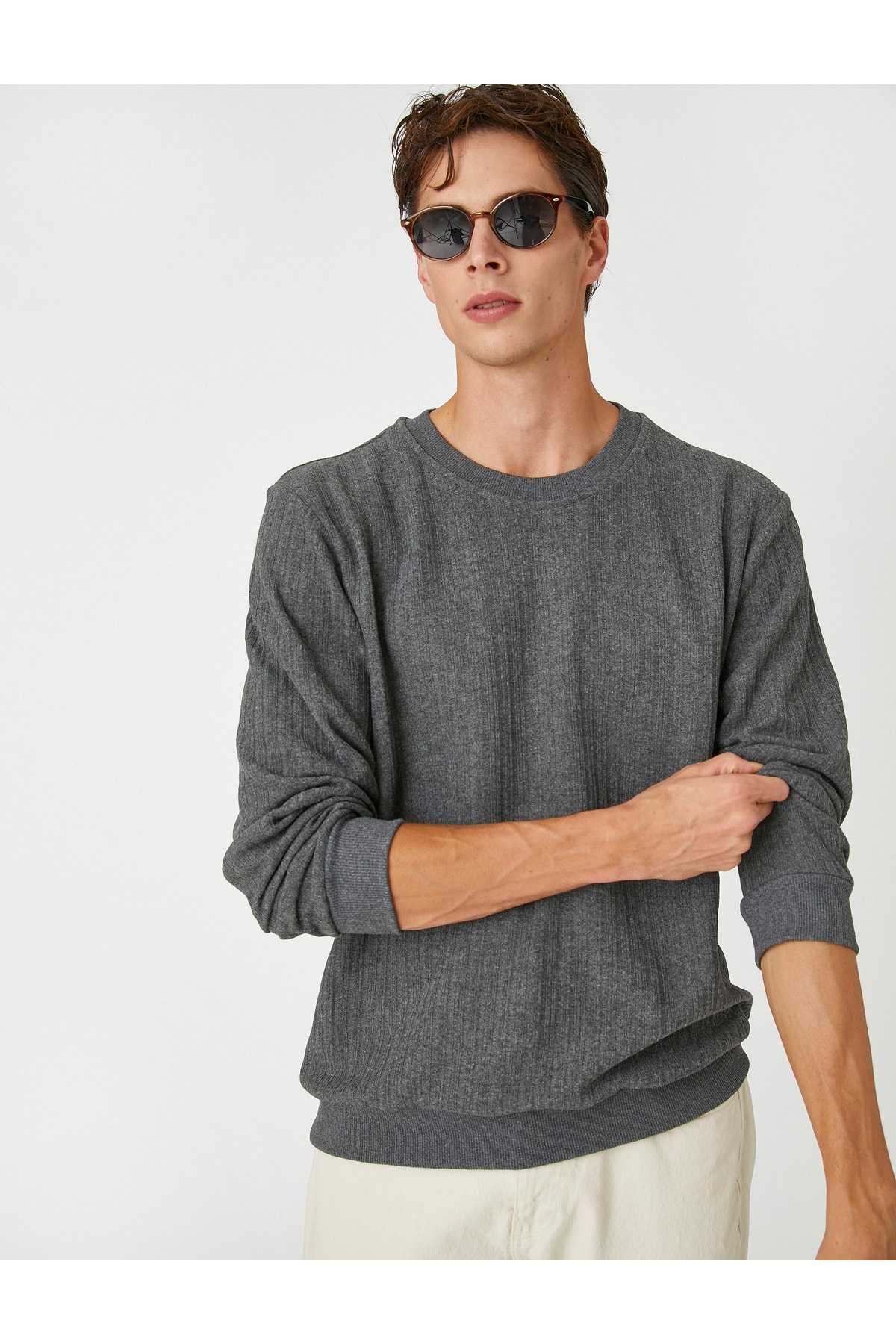 یقه خدمه ژاکت بافت پایه