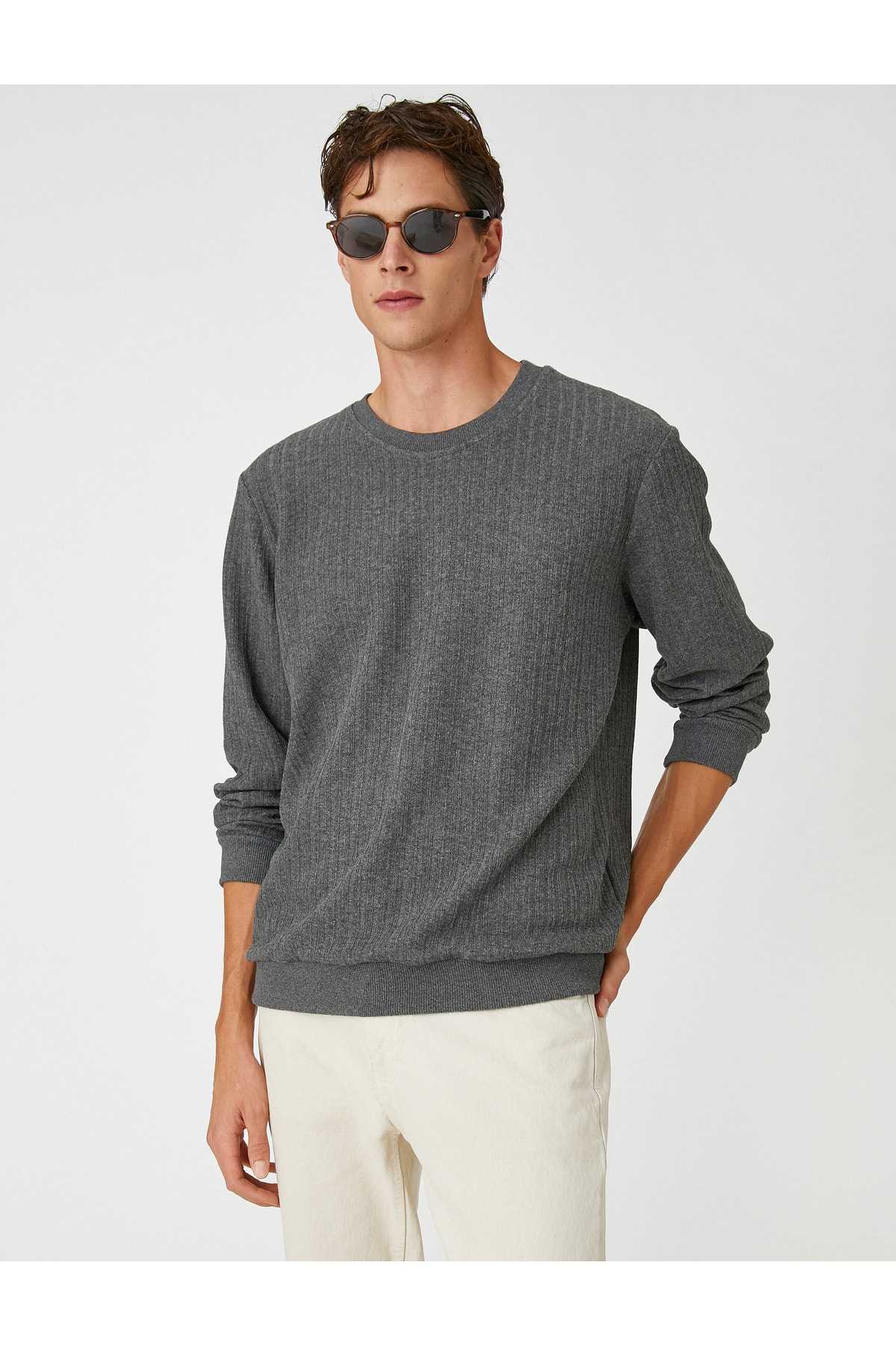 یقه خدمه ژاکت بافت پایه