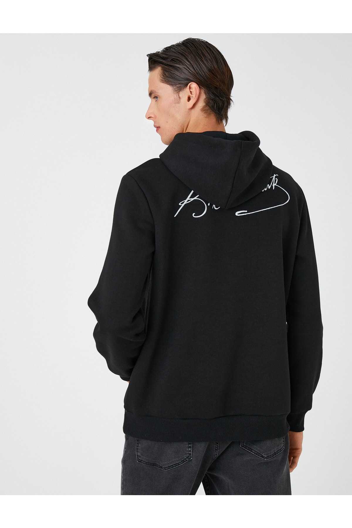 سویشرت کلاهدار با روبان چاپ شده آتاتورک