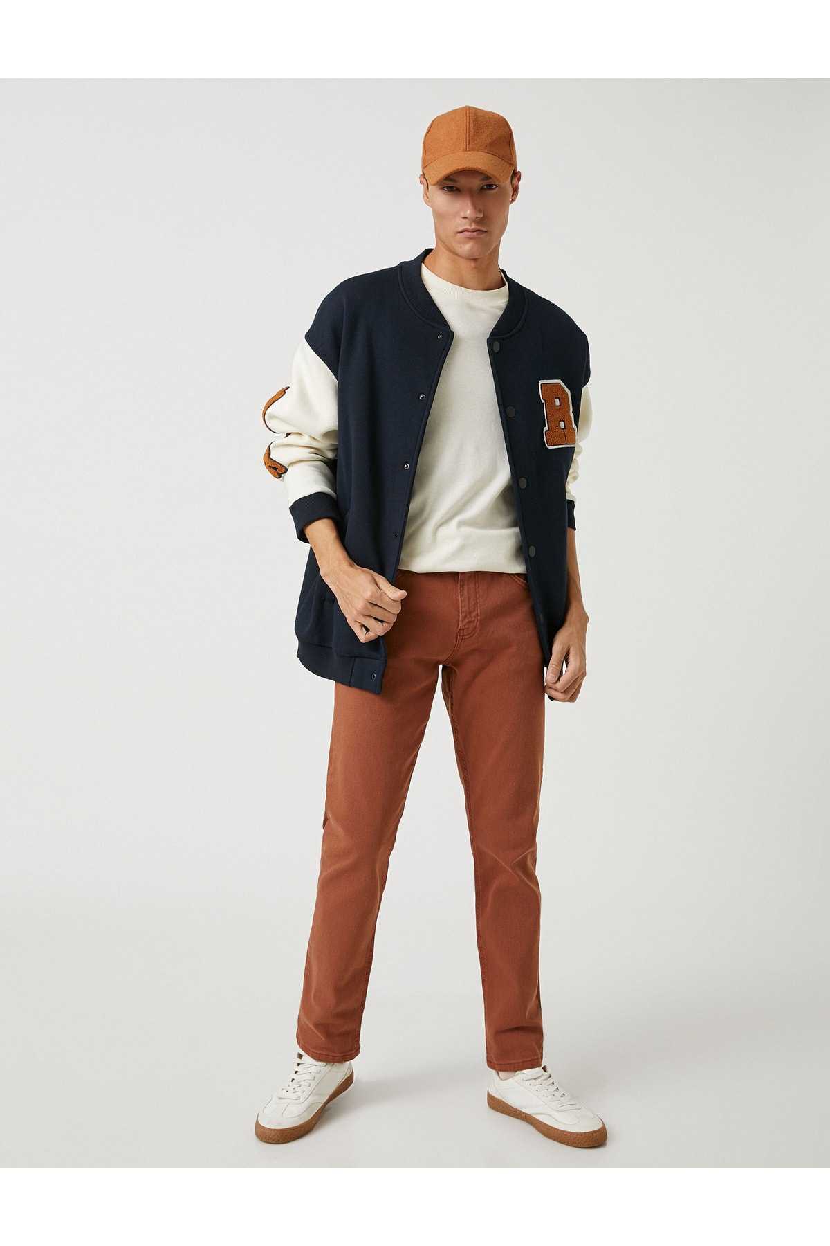 شلوار بافت پایه با جزئیات دکمه، 5 جیب