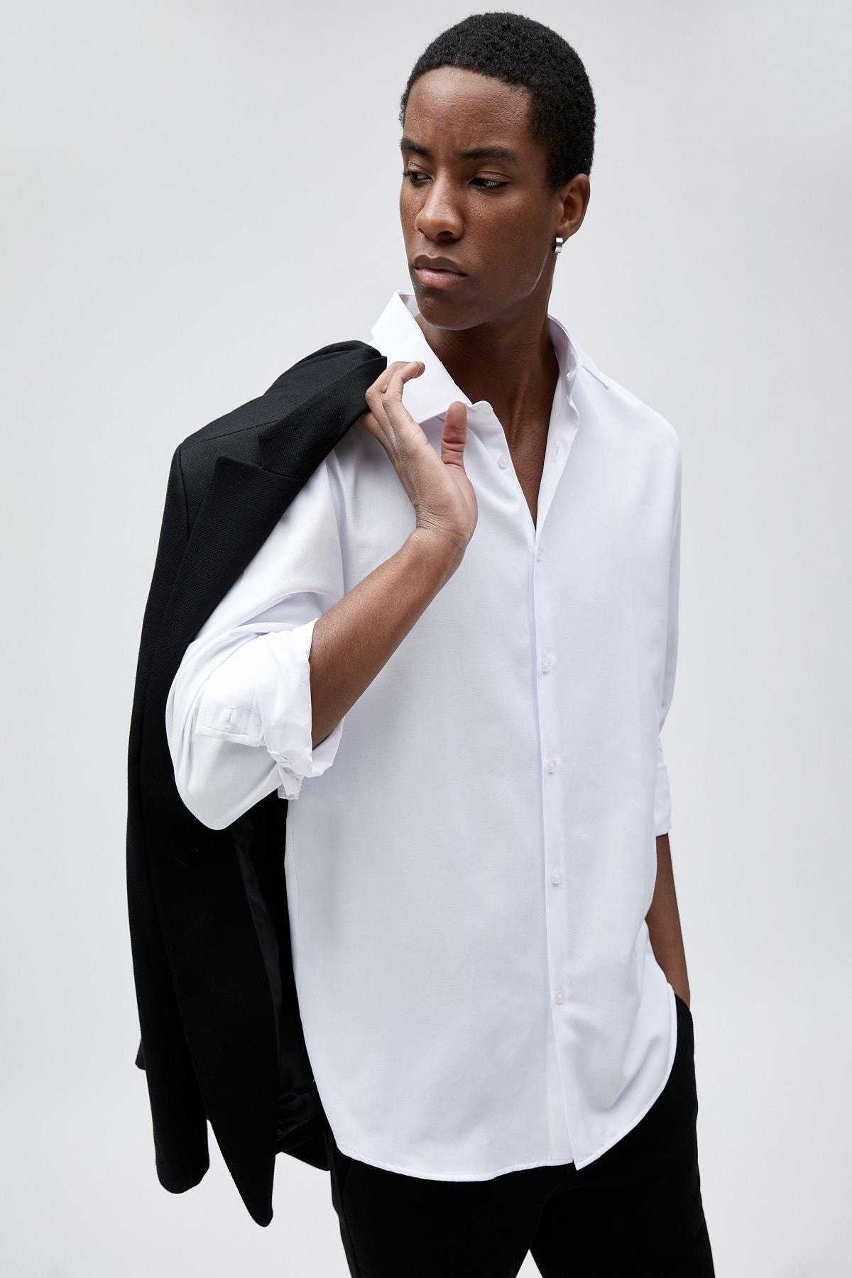 پیراهن اسپرت باریک با یقه کلاسیک آستین بلند غیر آهنی