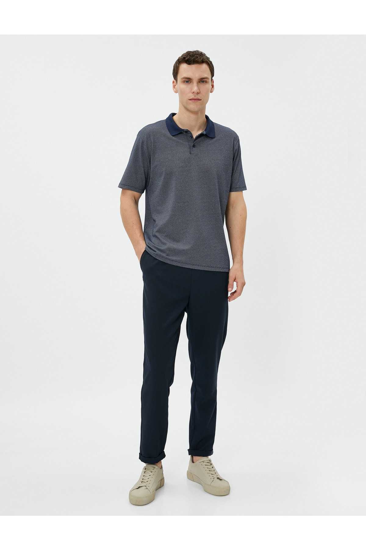 تیشرت یقه پولو پایه آستین کوتاه دکمه دار