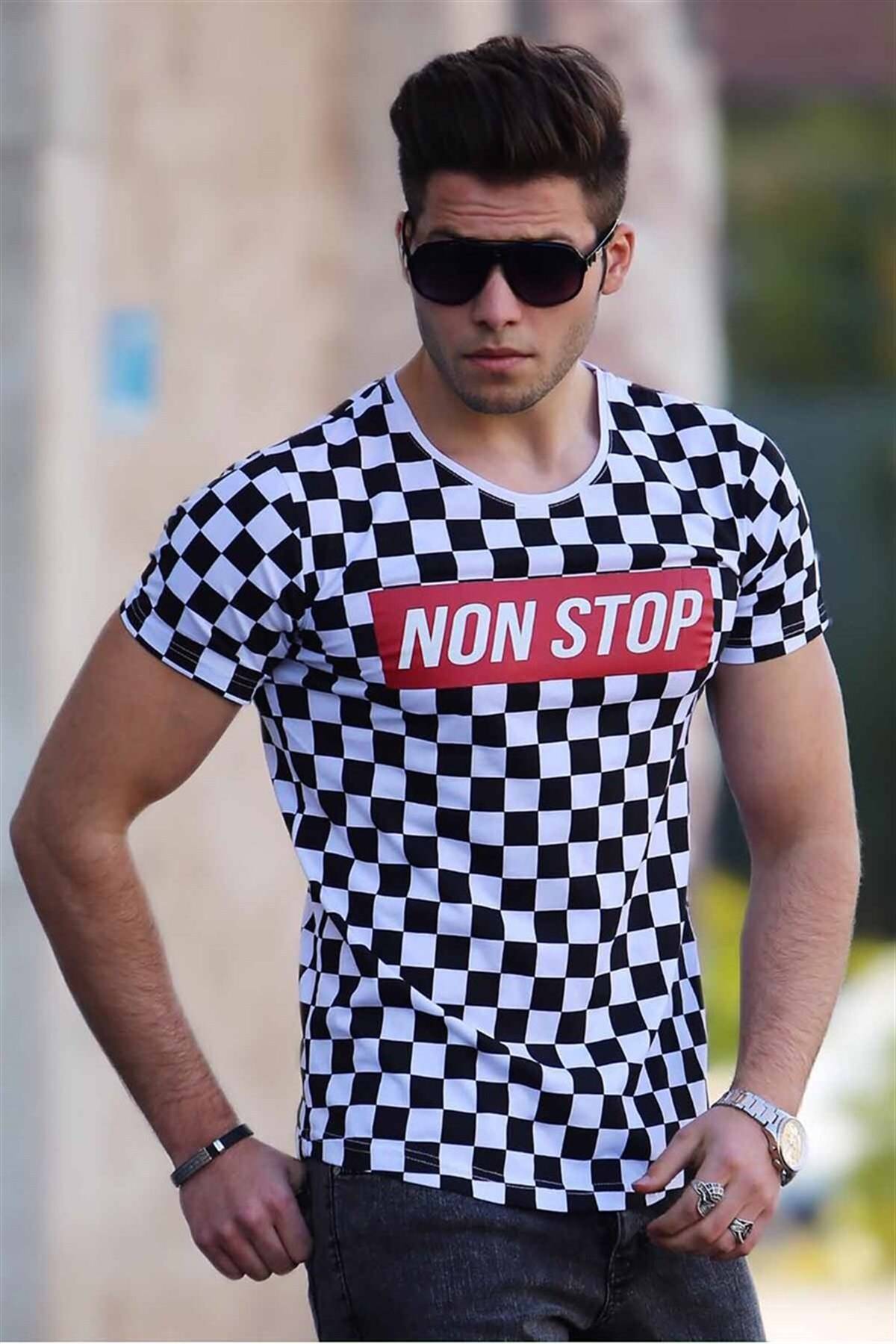 تیشرت نعنایی سبز چاپ شطرنجی