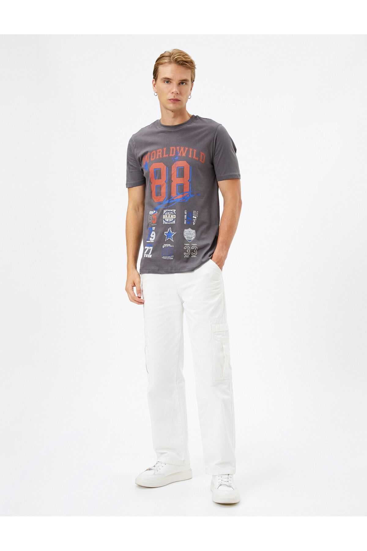 تیشرت کالج با یقه آستین کوتاه نخی