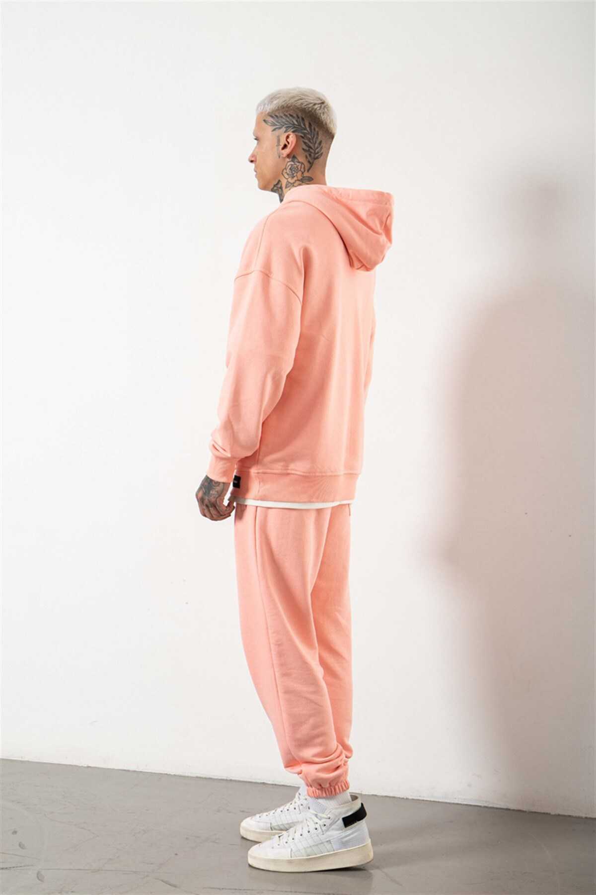 سویشرت مردانه پودری غیرقرمز اورسایز پایه تیره