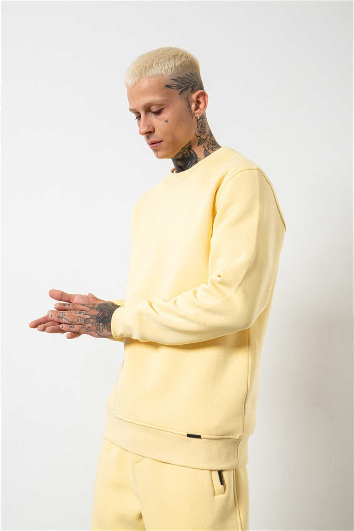 سویشرت مردانه یقه خدمه معمولی خاکستری روشن