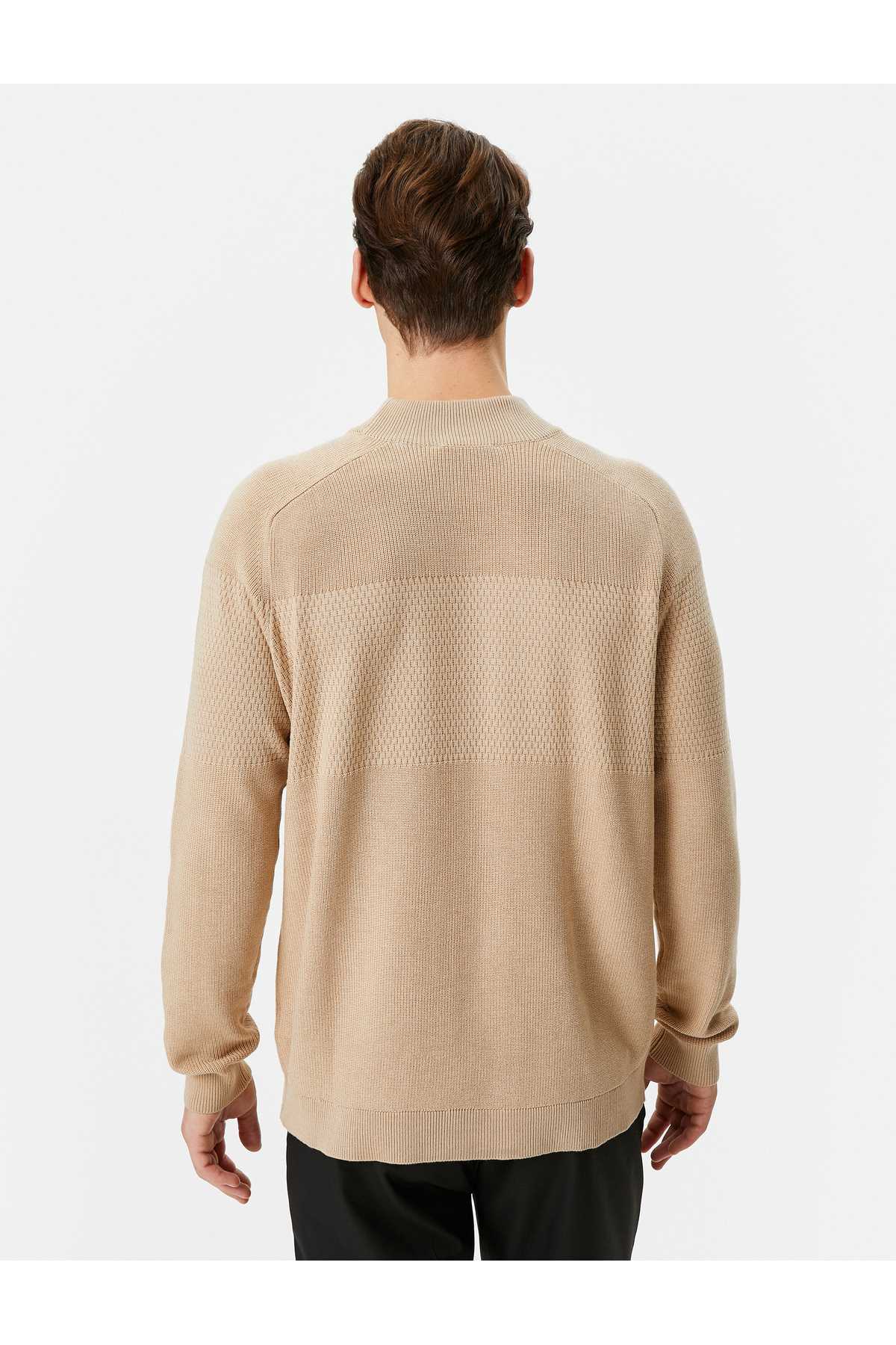 ژاکت بافتنی نیم یقه یقه اسلیم فیت بافت