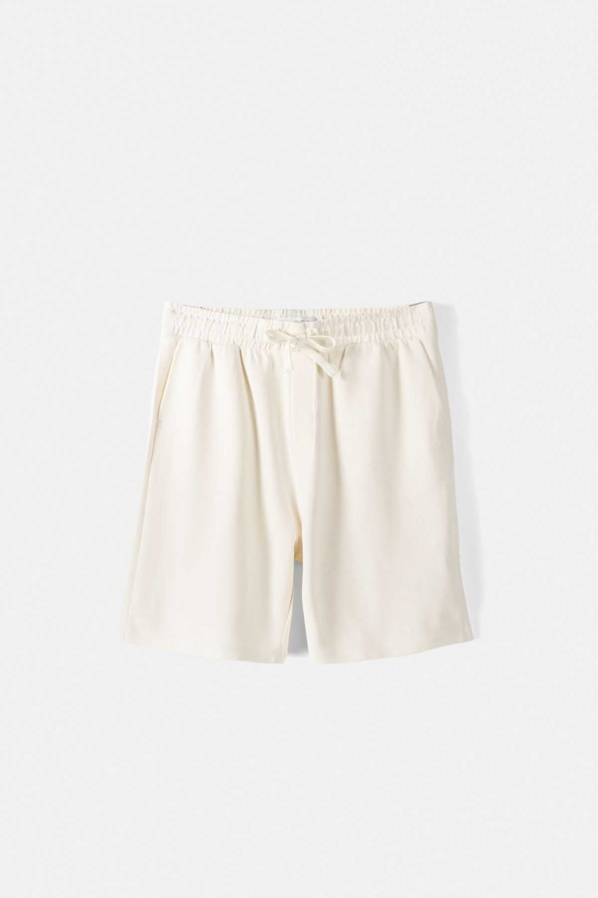 شورت برمودا با بافت راحت و راحت