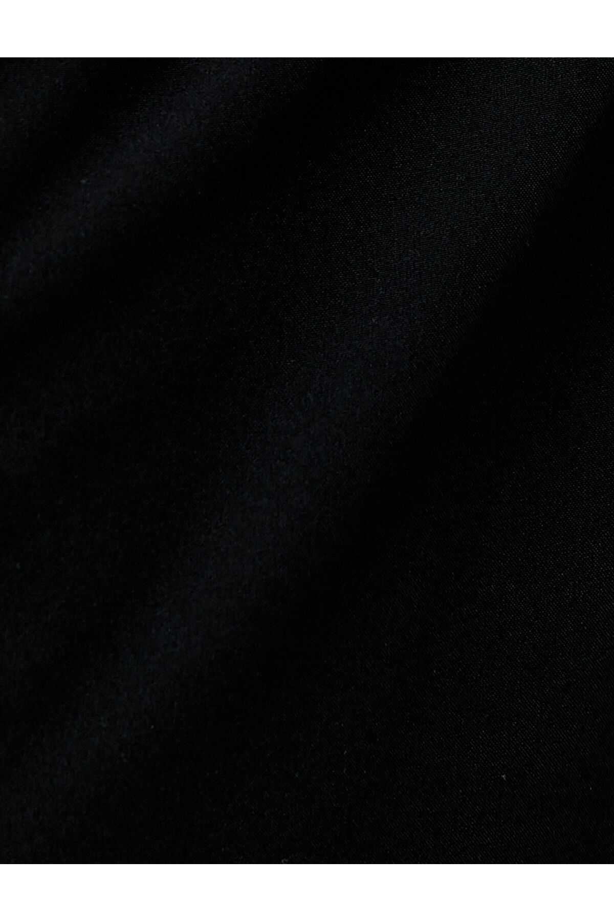 جیب شلوار ورزشی با جزئیات