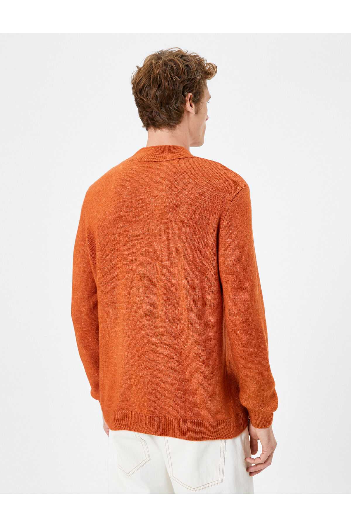 ژاکت بافتنی پایه نیم یقه یقه اسلیم