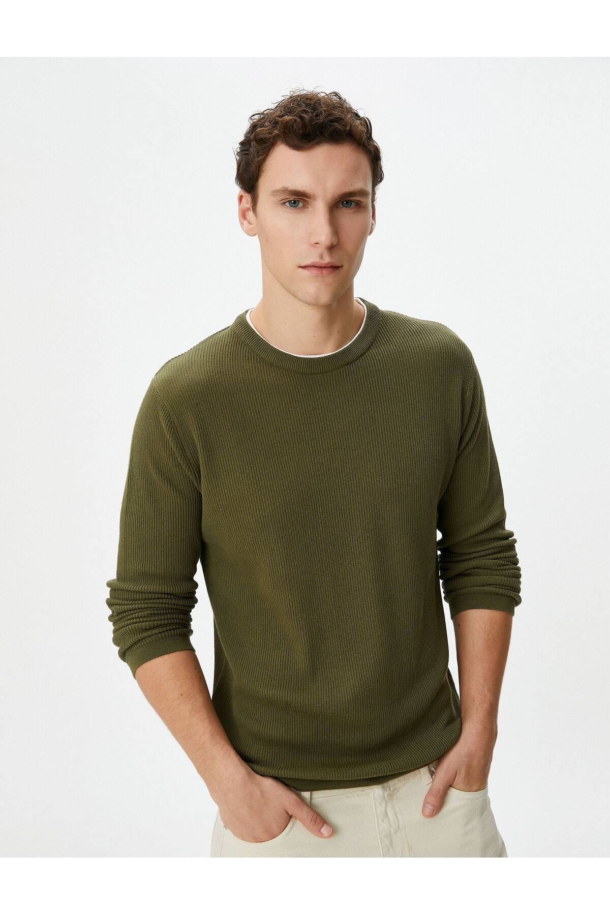 پارچه بافتنی یقه خدمه پایه ژاکت نخی