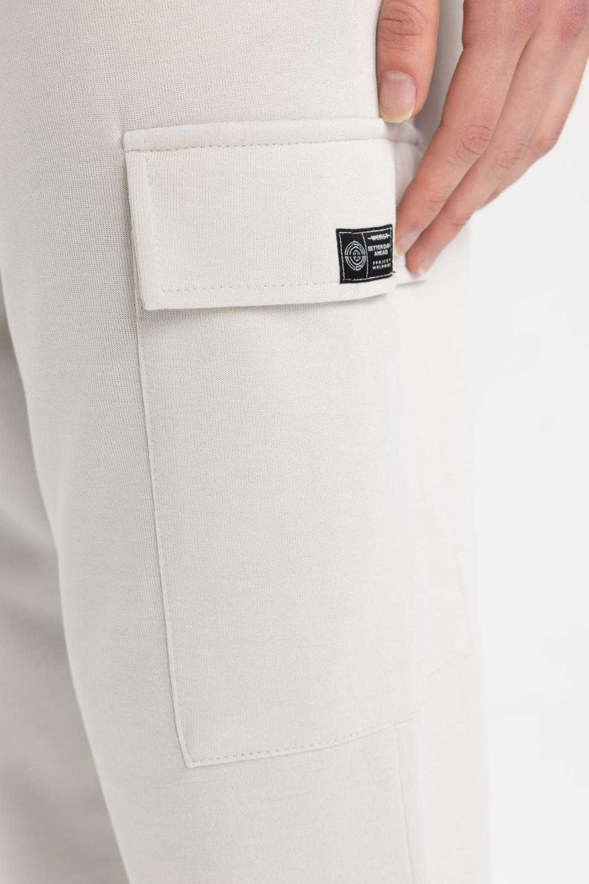 شلوار گرمکن جیبی کارگو با تناسب معمولی A6209ax24sp