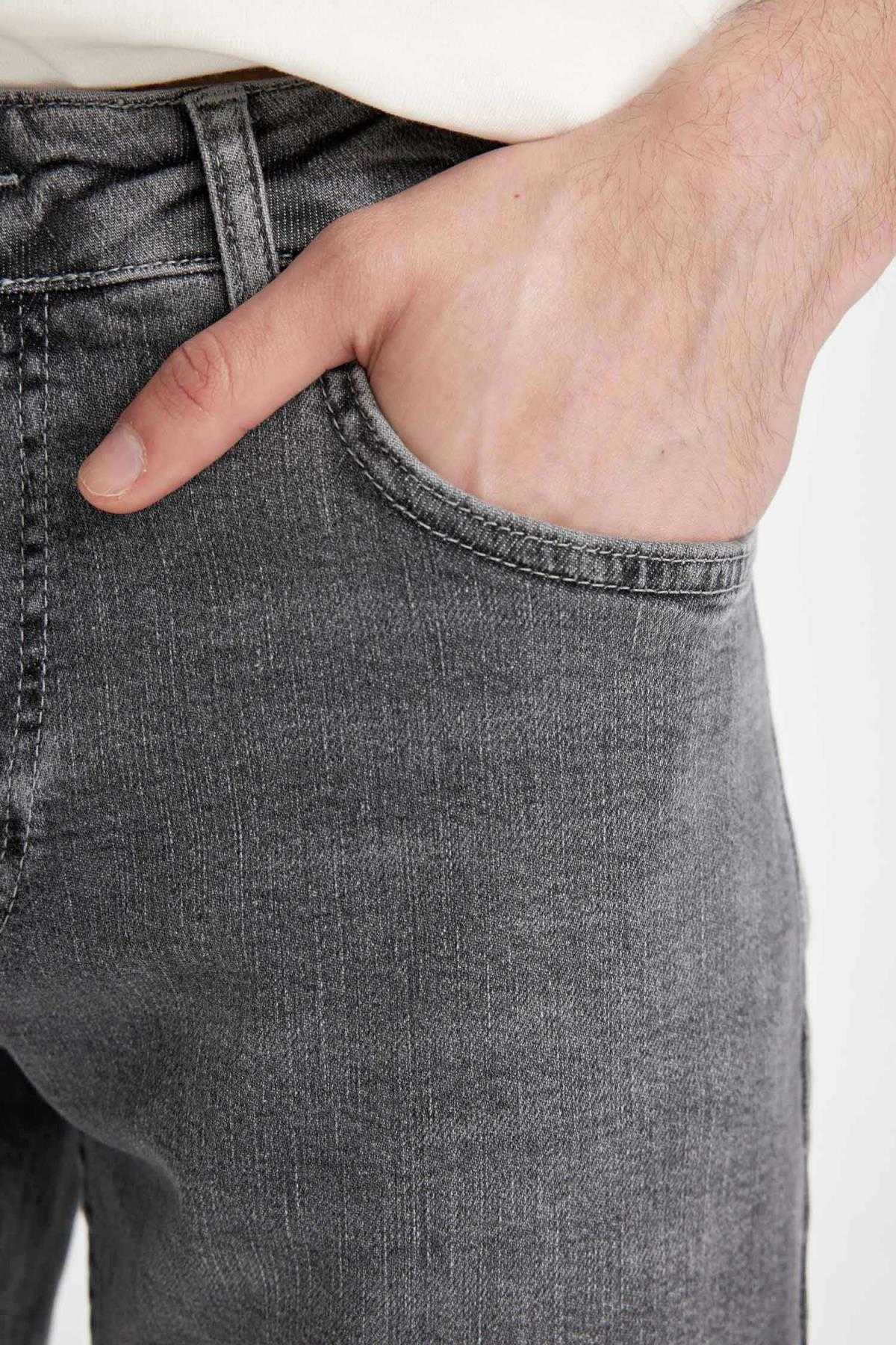 شلوار جین مدل Regular Fit Normal Ford Pipe Leg Jean