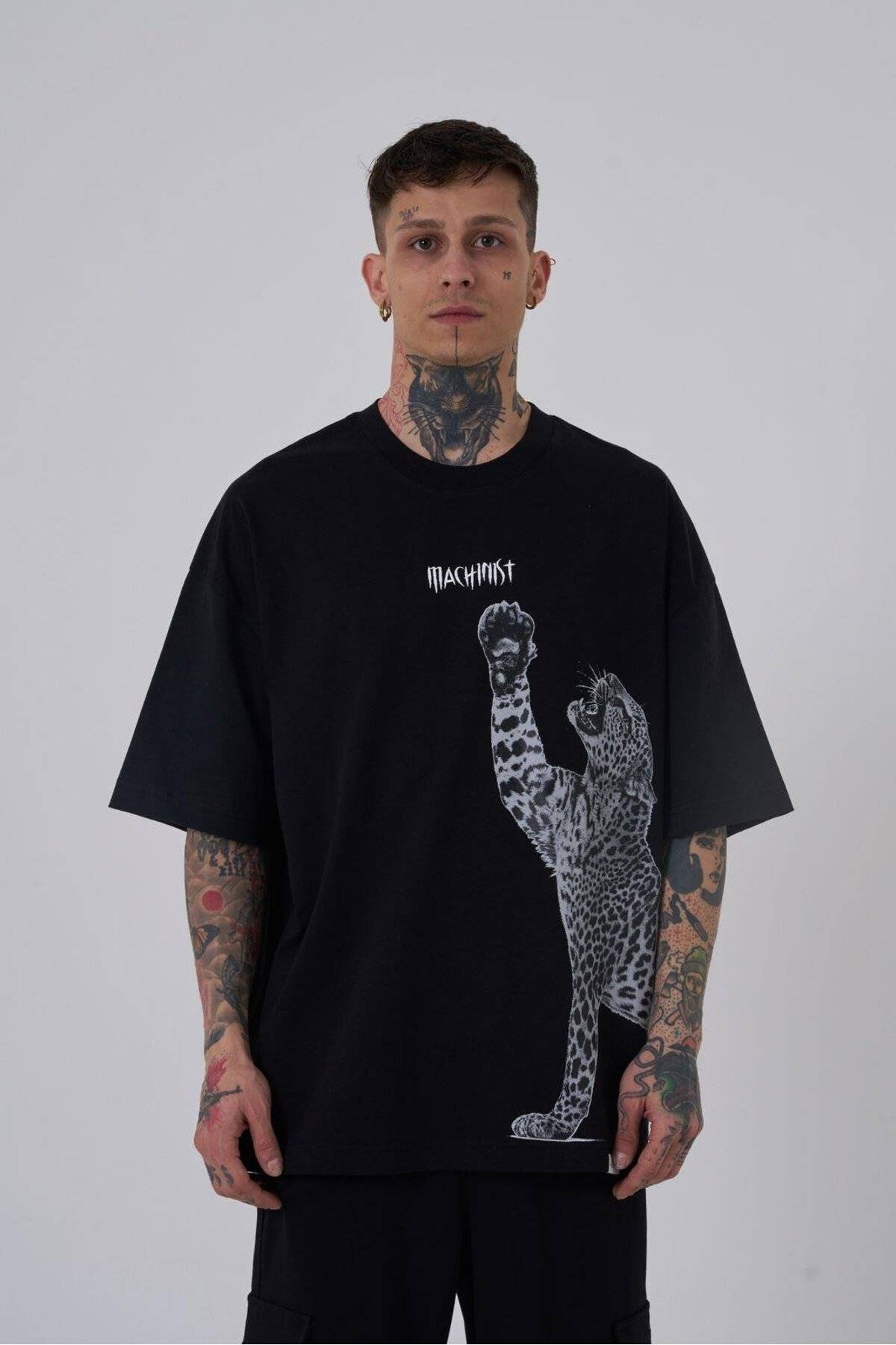 تیشرت مردانه طرح پلنگی سایز سبز روشن