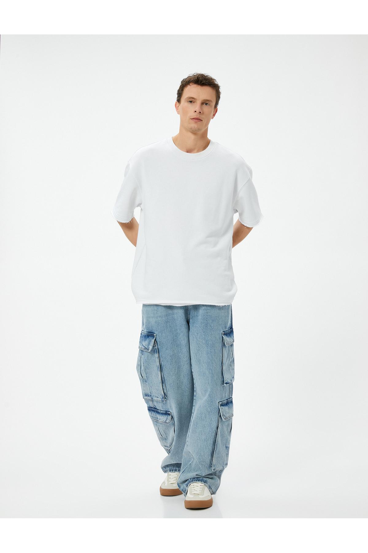 جین سایز بزرگ دکمه دار با جیب باری