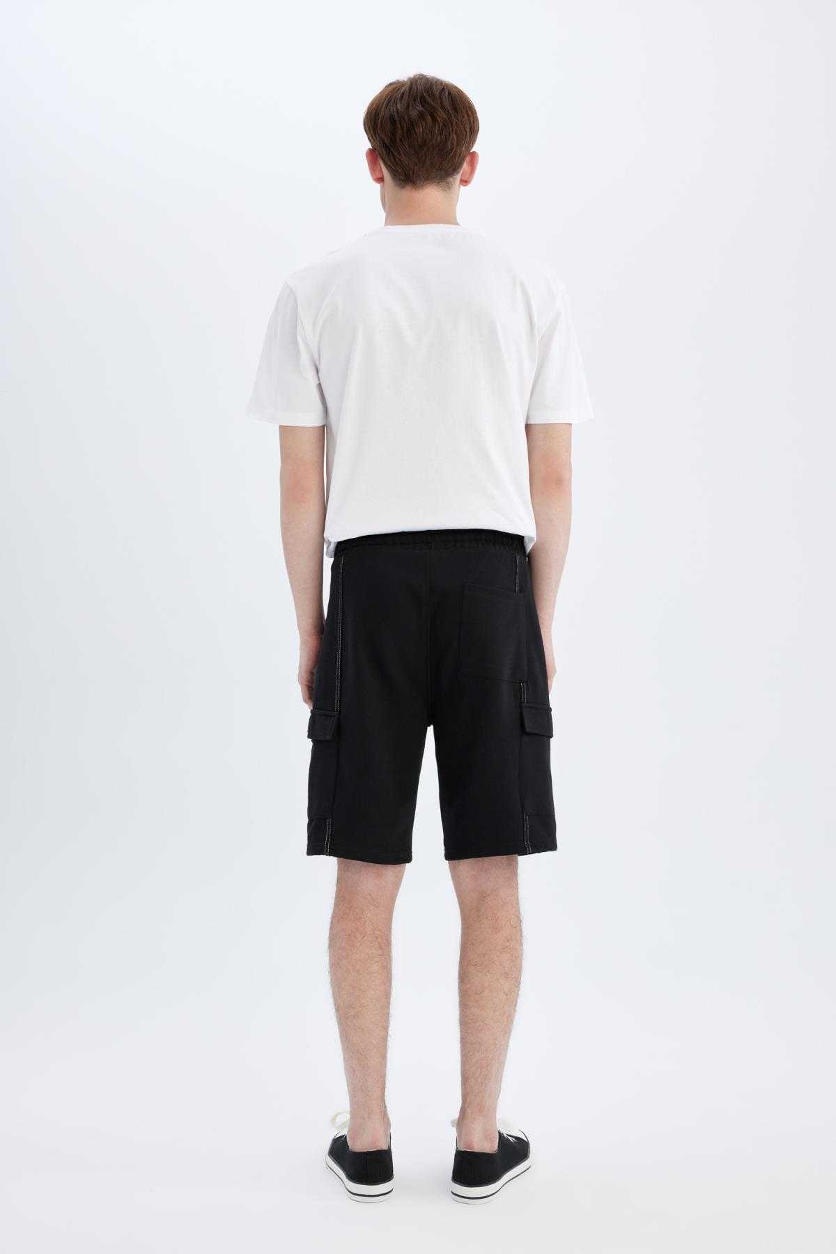 شلوارک ساق پای راست با تناسب منظم