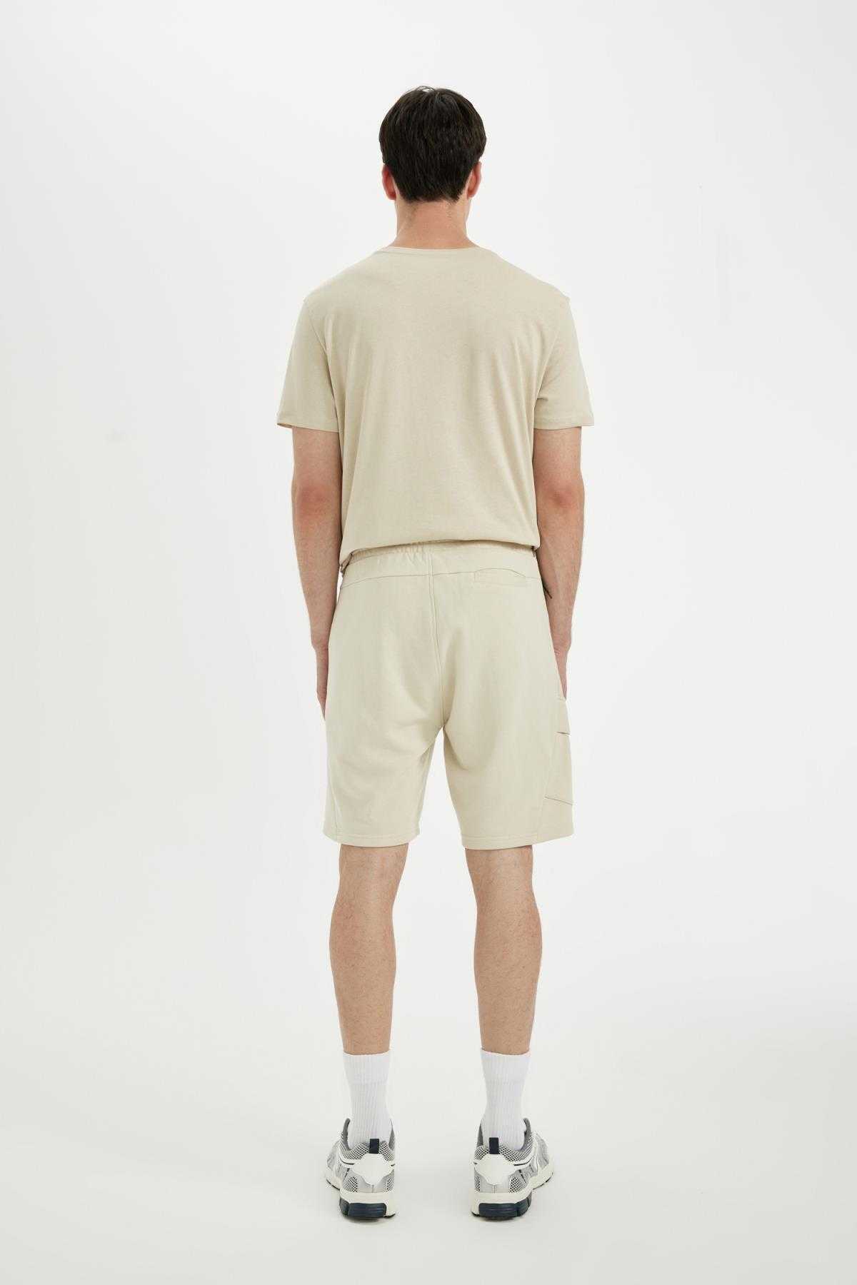 شلوارک ساق پای راست با تناسب منظم