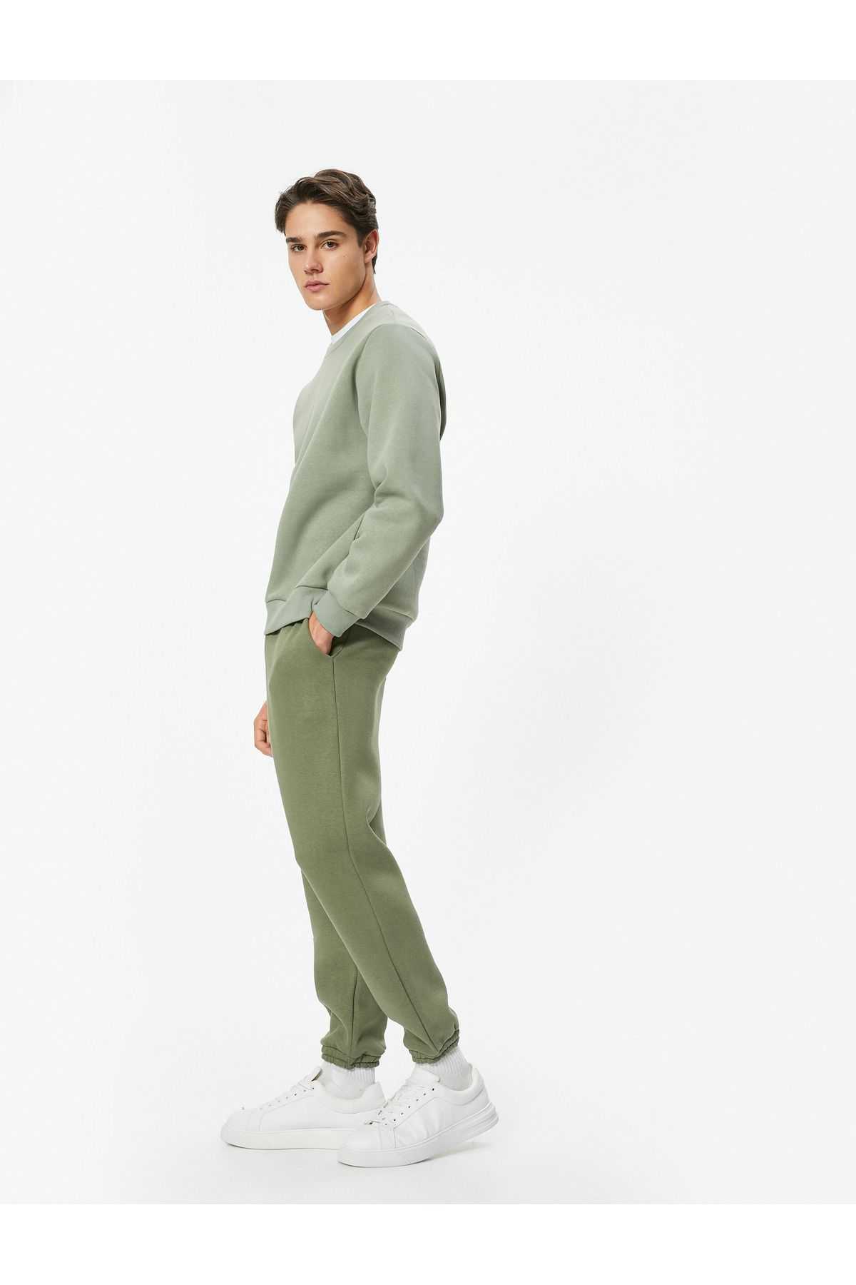 سویشرت آستین بلند یقه خدمه