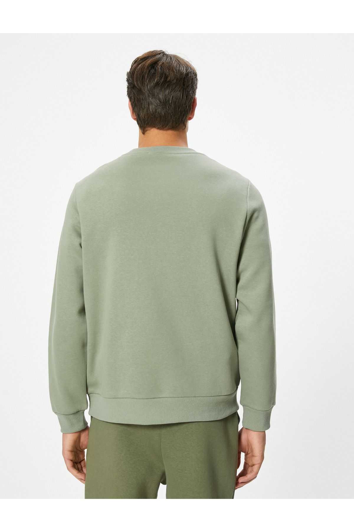 سویشرت آستین بلند یقه خدمه