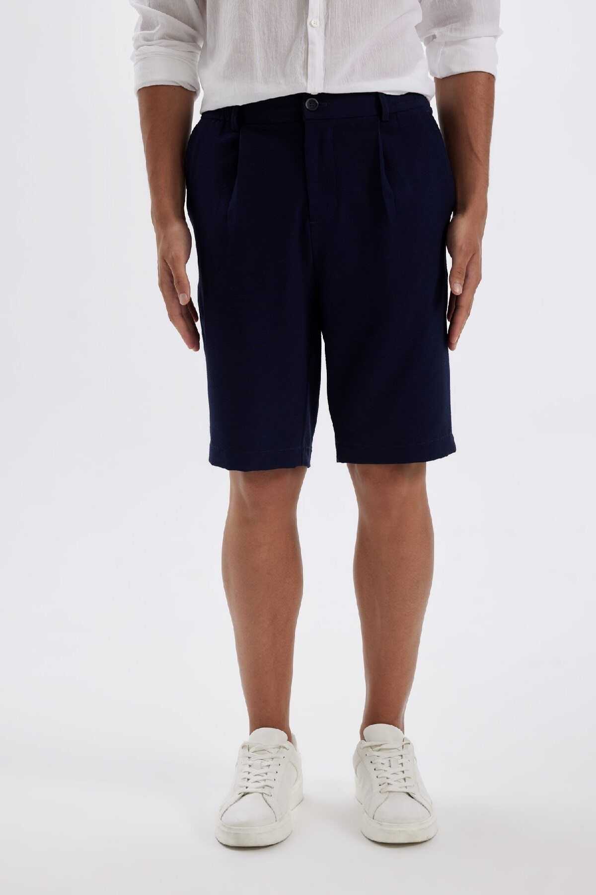 شورت برمودا چین دار