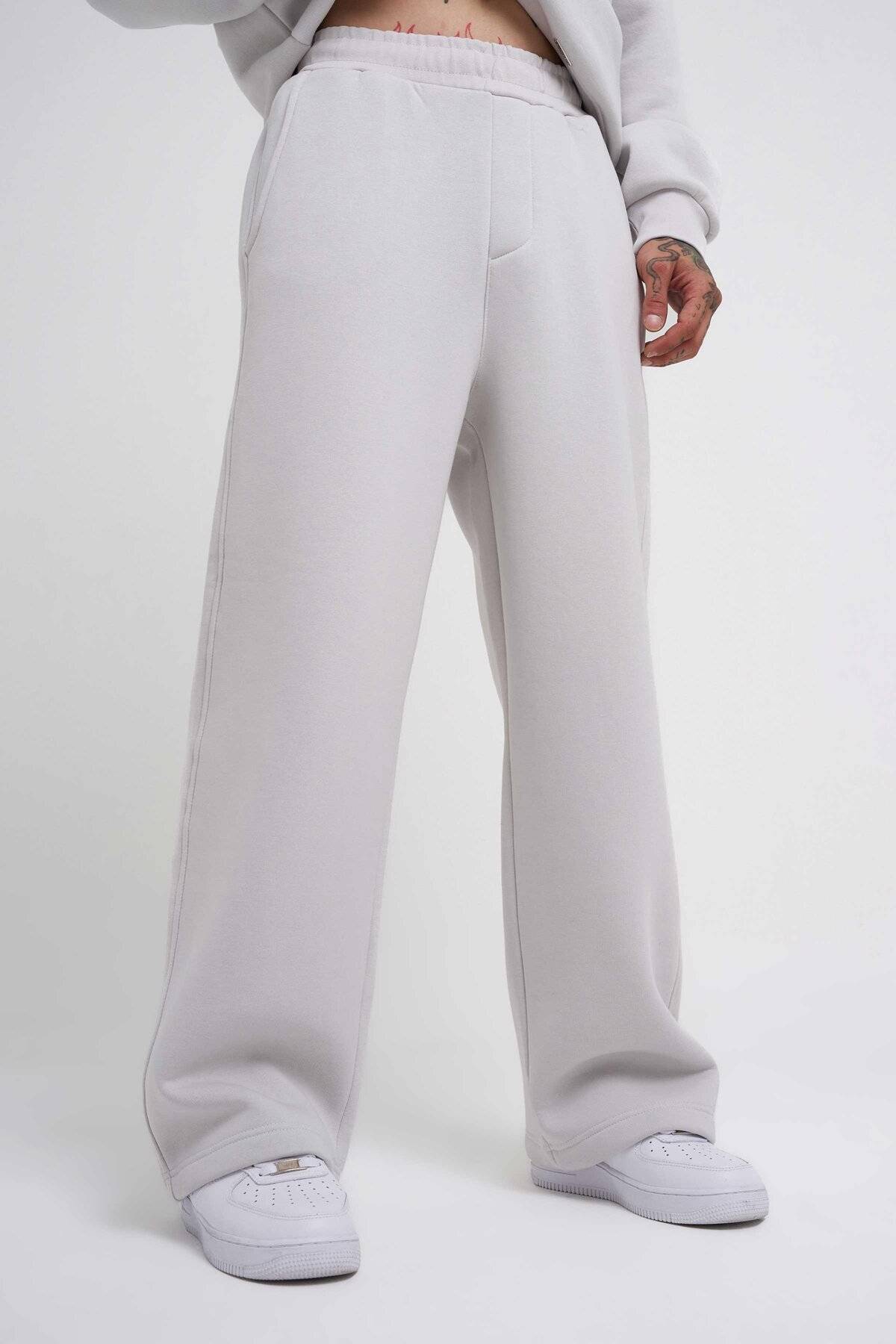 شلوار گرمکن مردانه گشاد قرمز