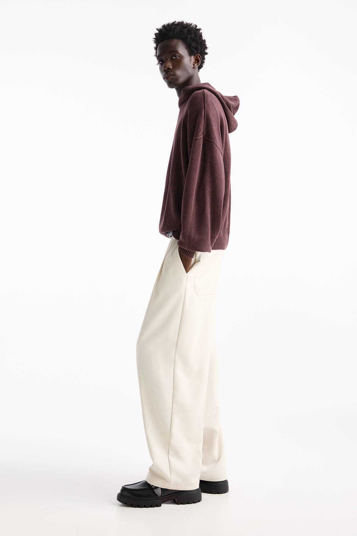 شلوار پارچه ای با دارت