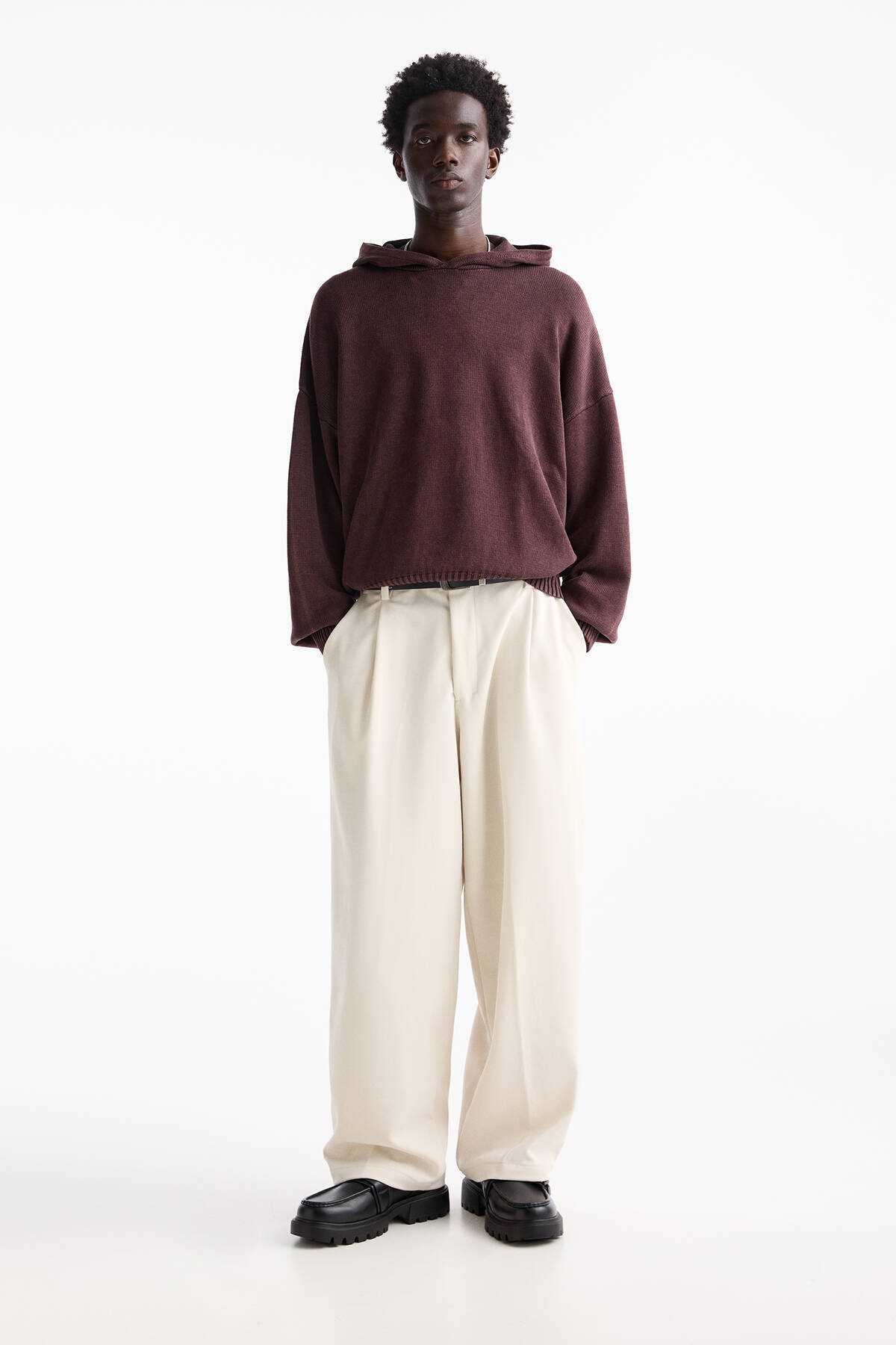 شلوار پارچه ای با دارت