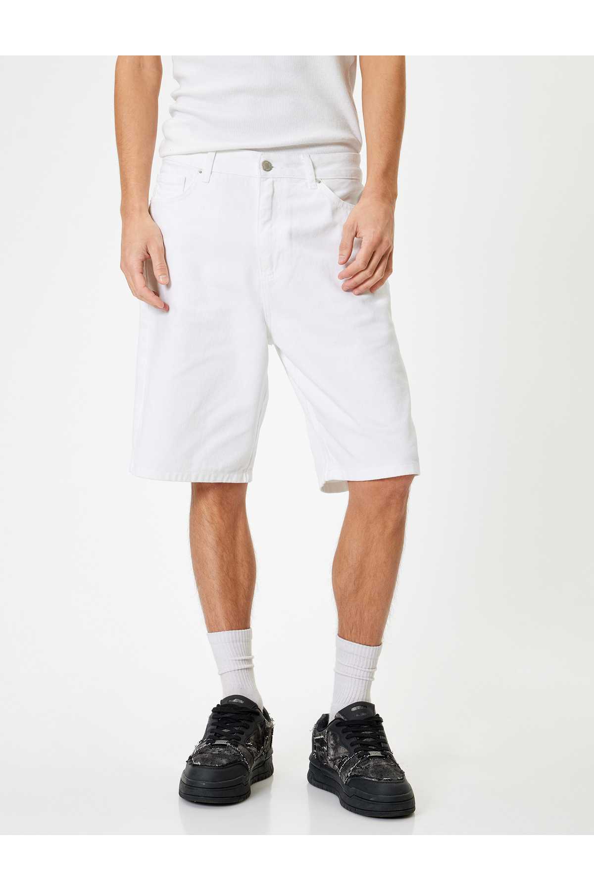 شلوارک جین سایز بزرگ برمودا با جزئیات پنبه ای