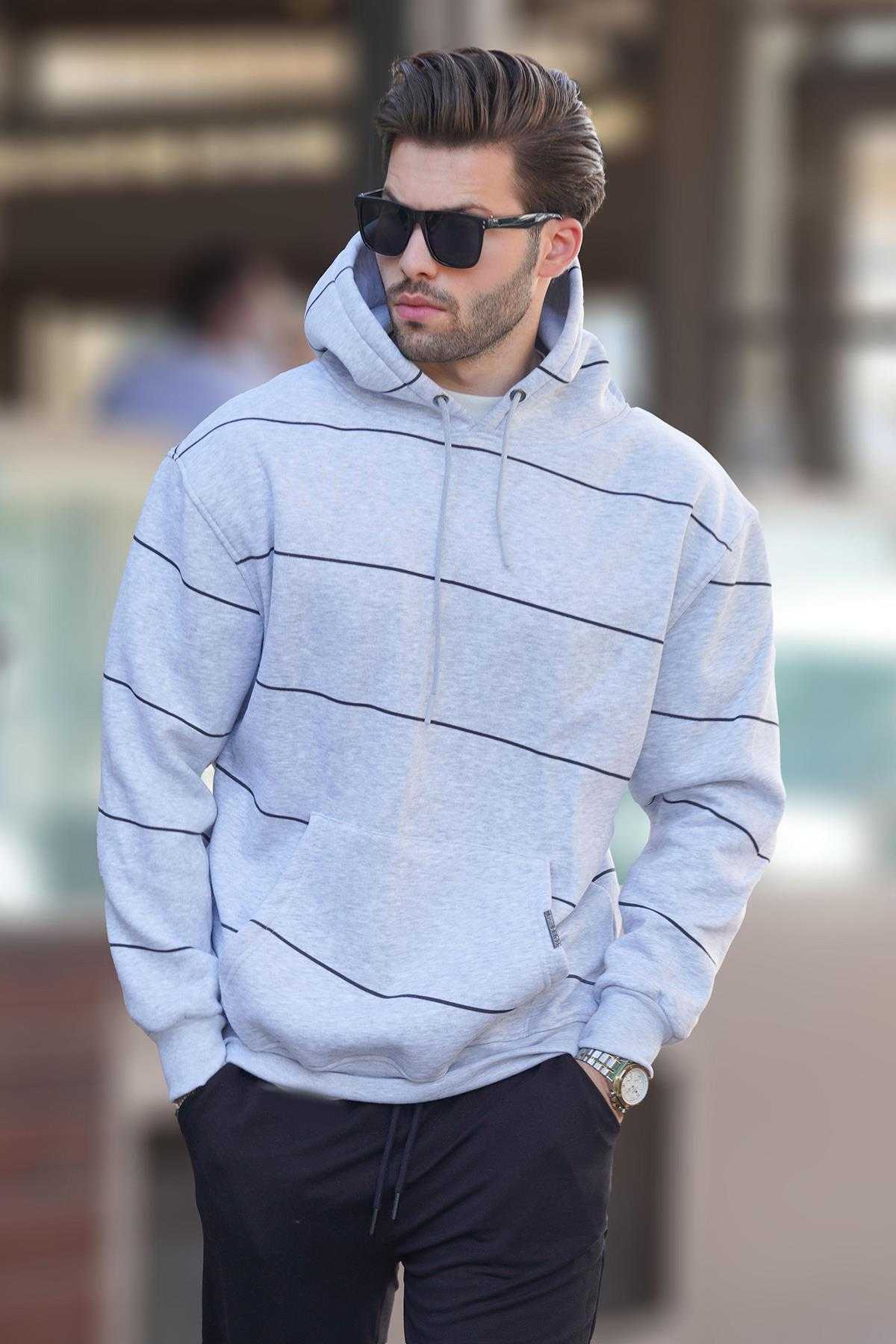 سویشرت مردانه راه راه کلاهدار مشکی با جزئیات جیب