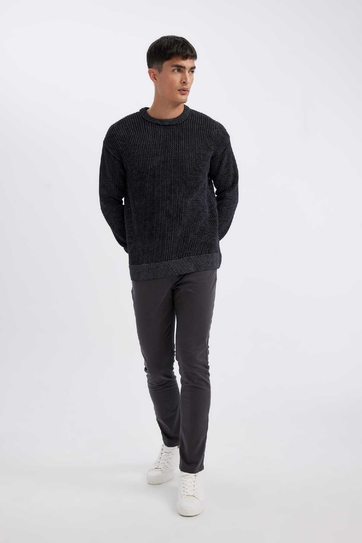 شلوار برزنتی لاغر خاکی شلوار نخی کشدار چینی لاغر C9441ax24au