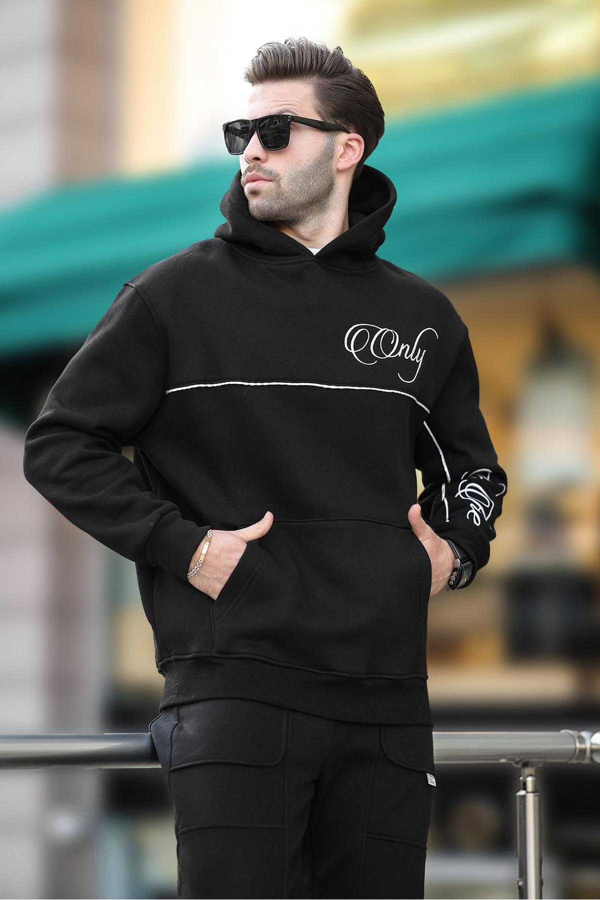 سویشرت مردانه کلاهدار مشکی با چاپ جزئیات راه راه