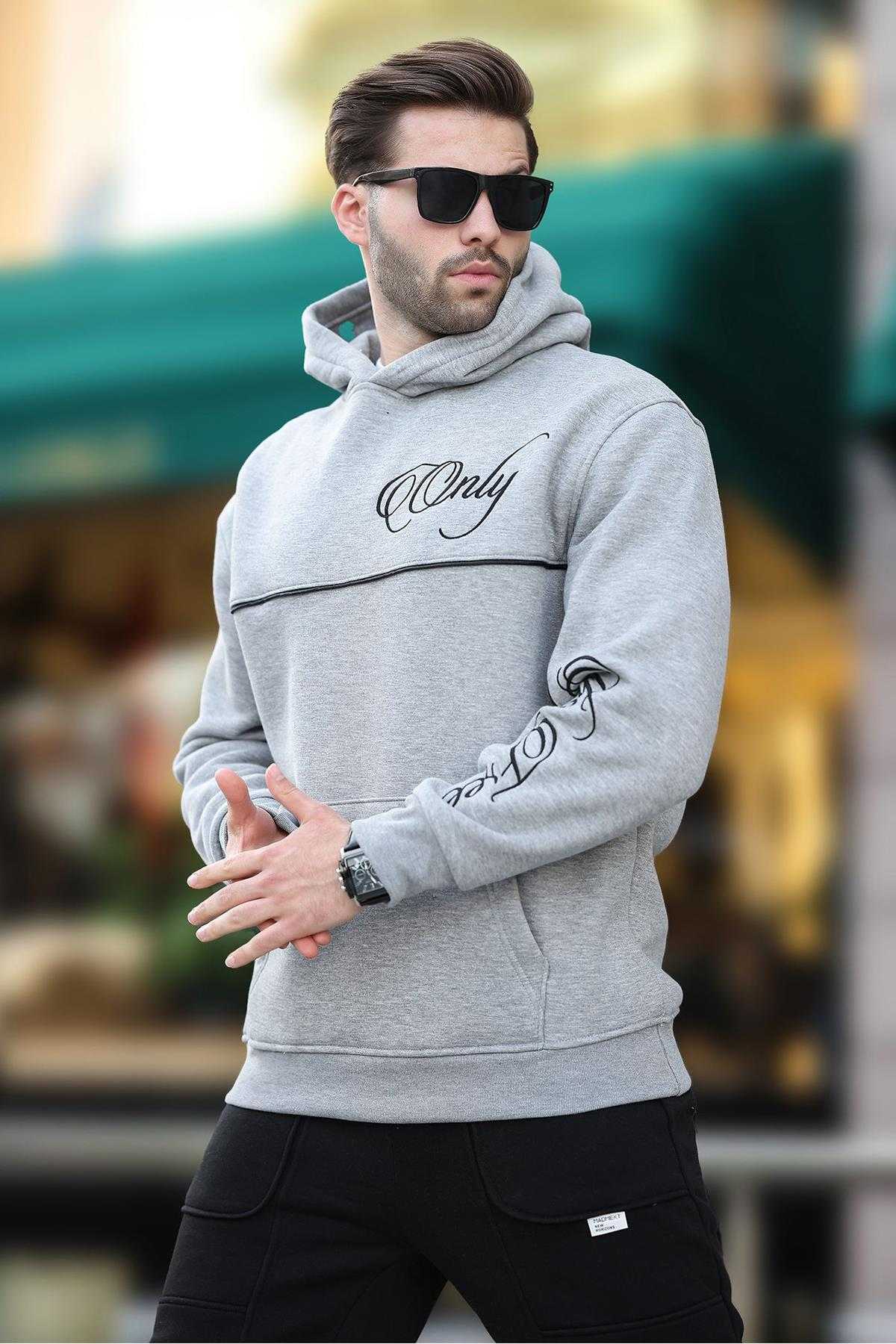 سویشرت مردانه کلاهدار مشکی با چاپ جزئیات راه راه