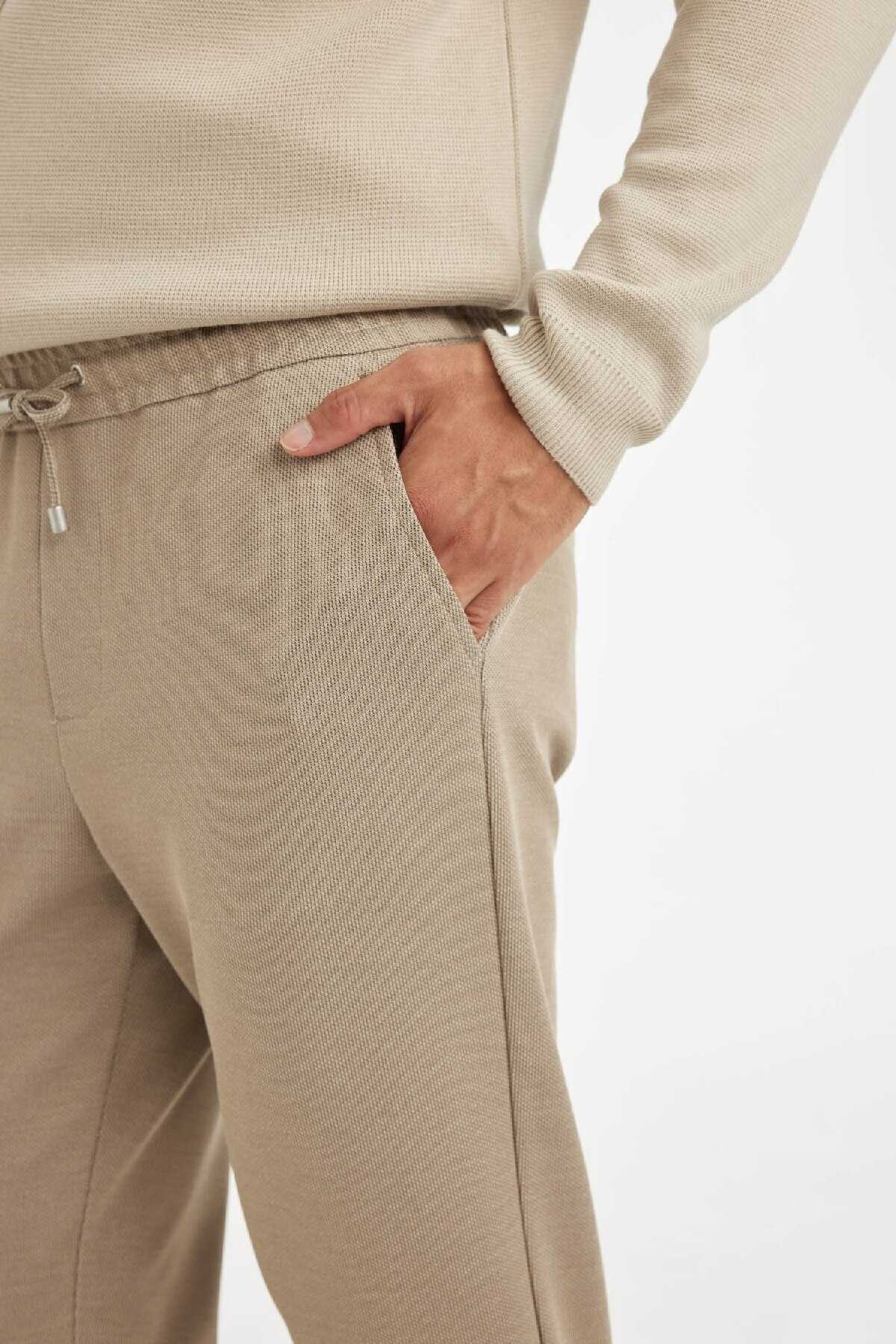 جیب کمری الاستیک دو پا شلوار گاباردین جوگر Y2651az24au