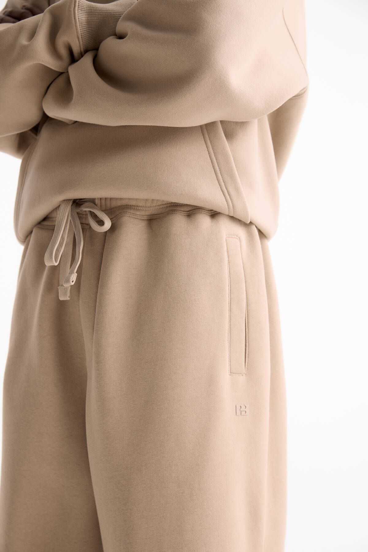 شلوار ورزشی پایه