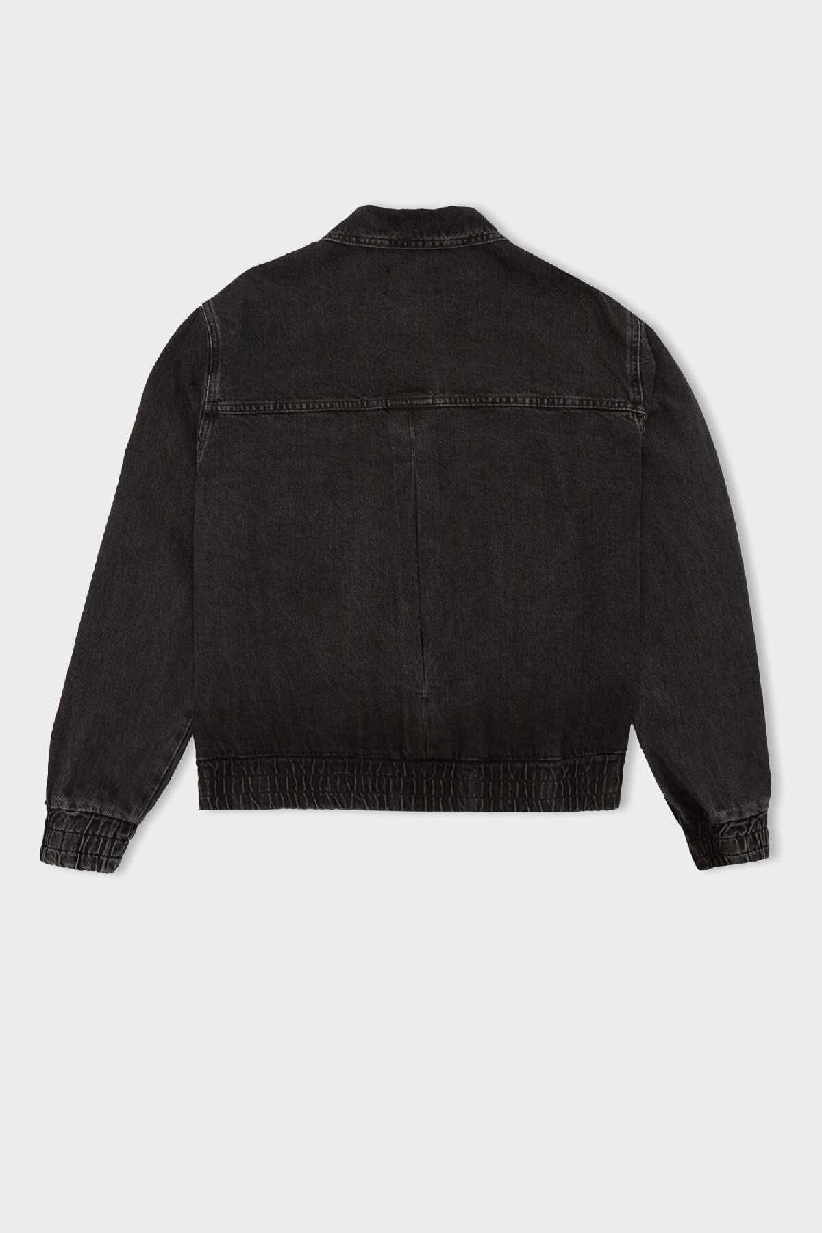 کت جین شسته شده با زیپ یقه پولو ریلکس فیت