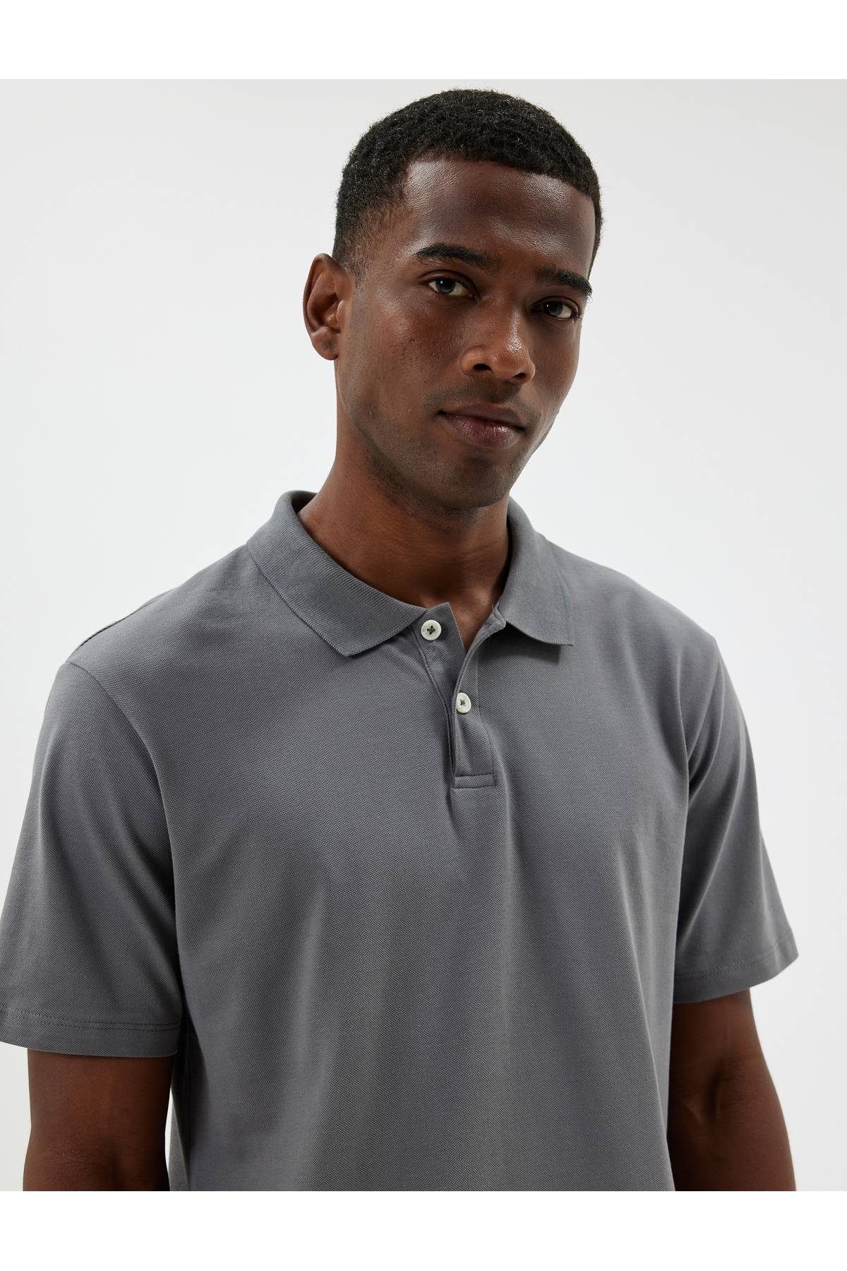 تیشرت اسلیم فیت یقه پولو آستین کوتاه نخی