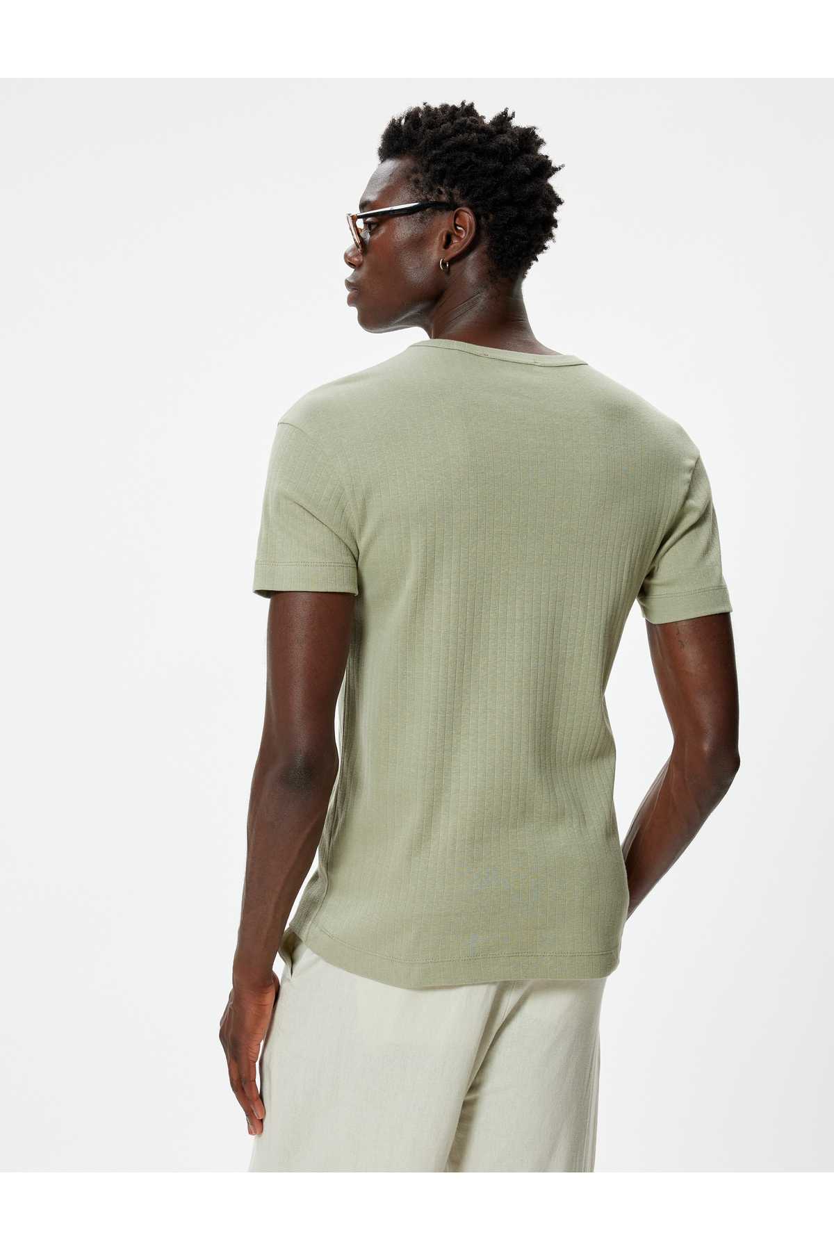 تیشرت پایه آستین کوتاه بافت باریک