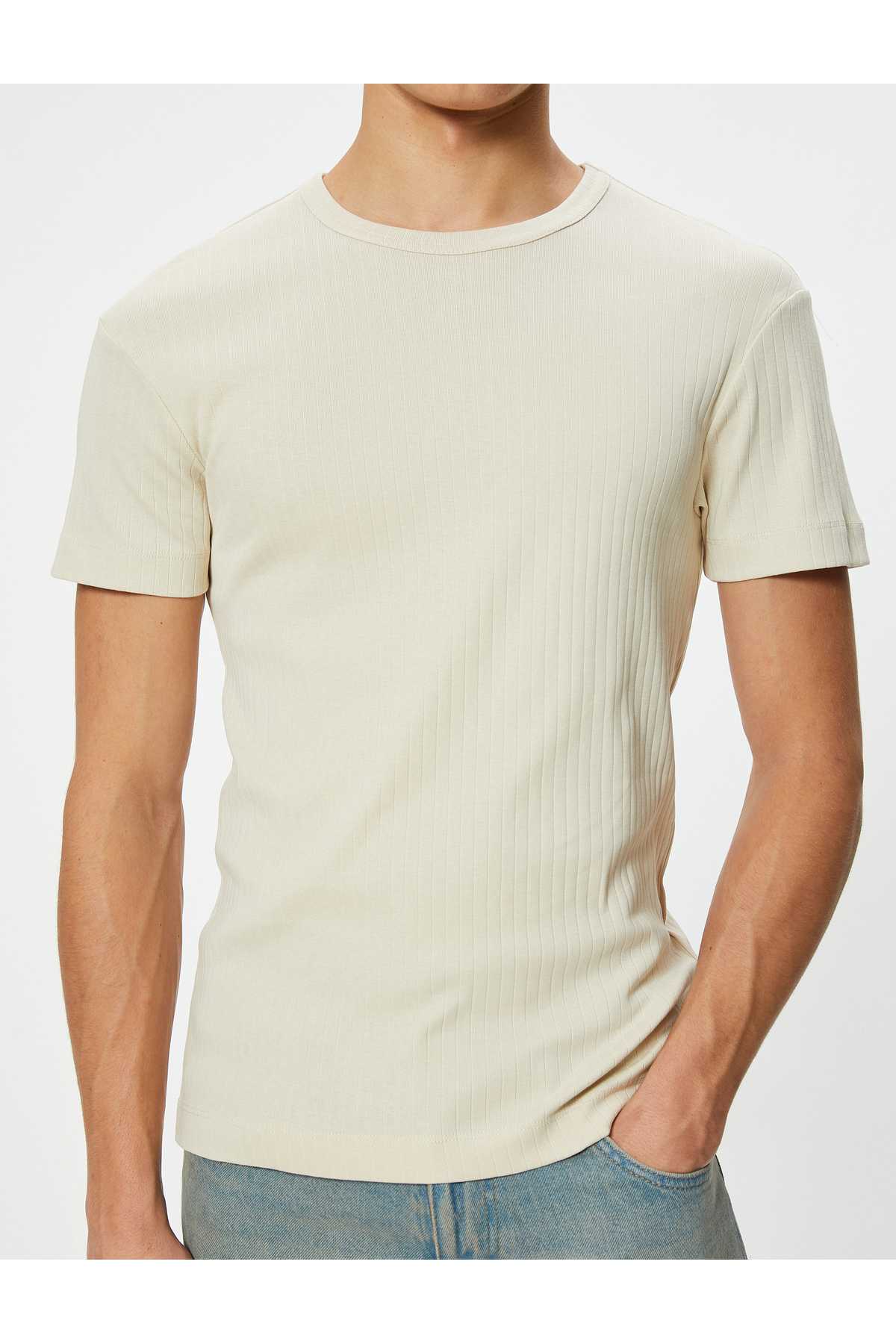 تیشرت پایه آستین کوتاه بافت باریک