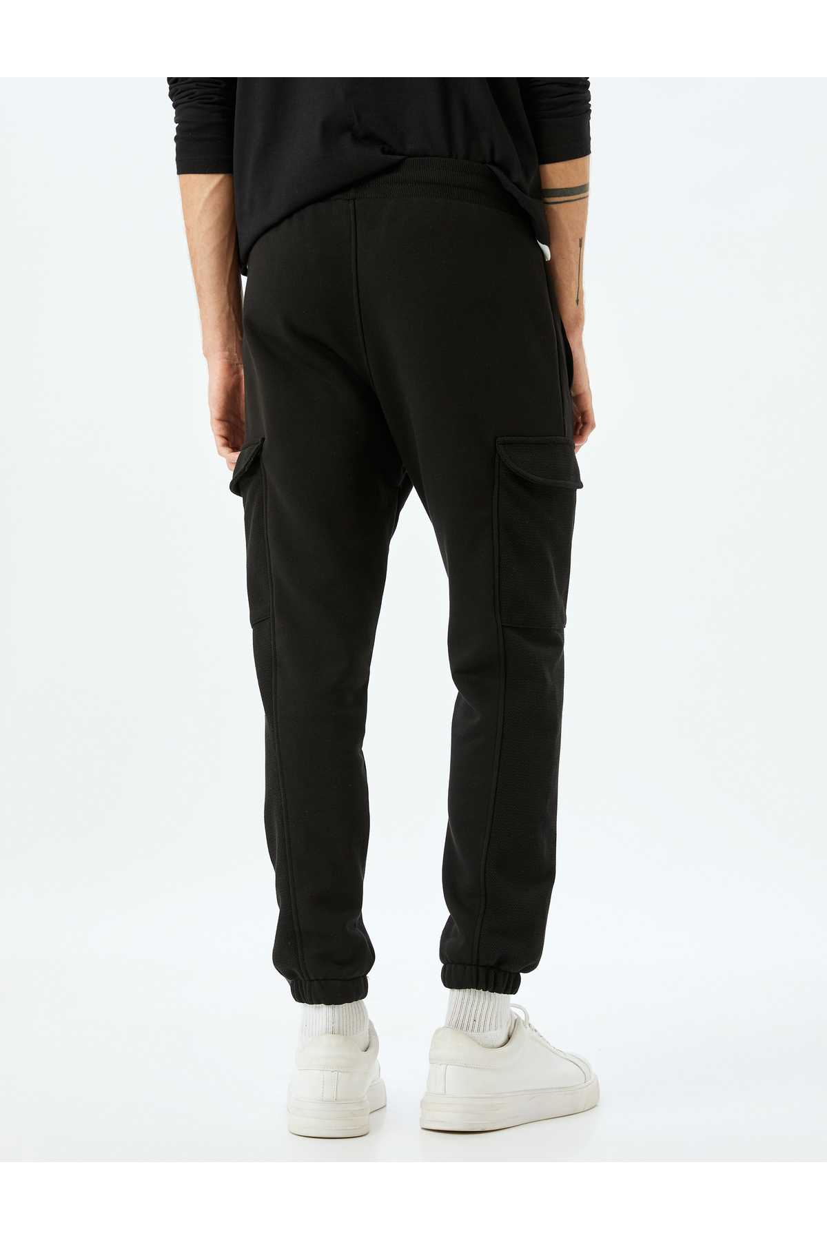 شلوار ورزشی ترکیبی پنبه ای با کمر بسته و جیب باری