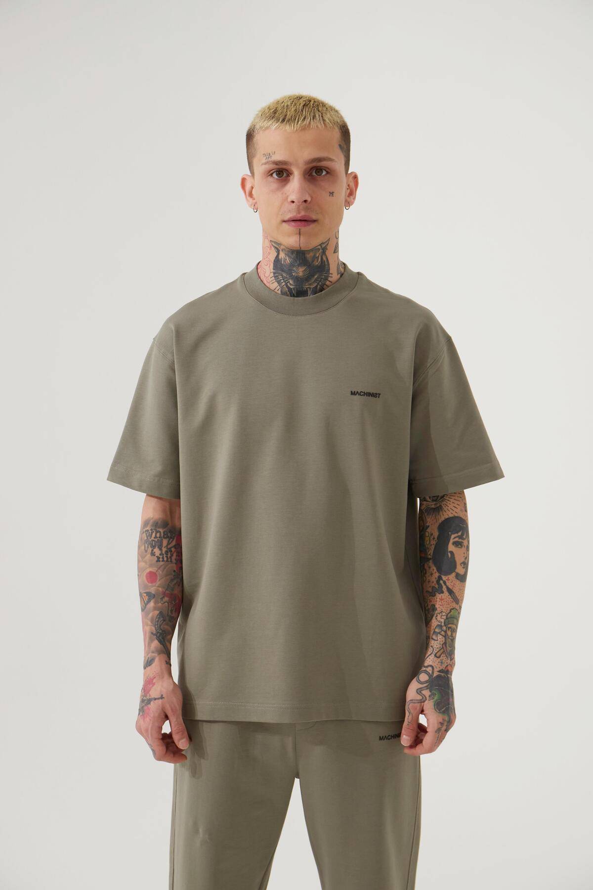 تیشرت نخی ساده و مشکی