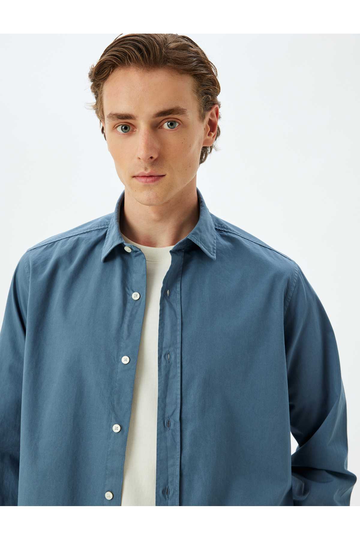 پیراهن پایه آستین بلند یقه ایتالیایی نیمه دکمه دار نخی