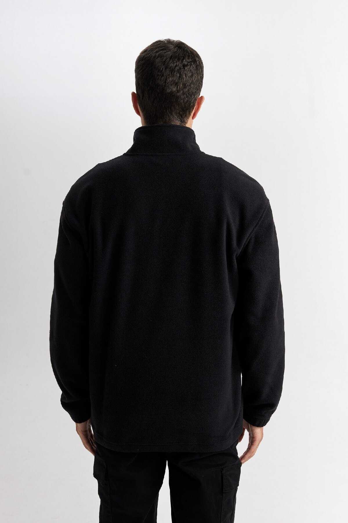 سویشرت پشمی زیپ دار یقه بلند Relax Fit