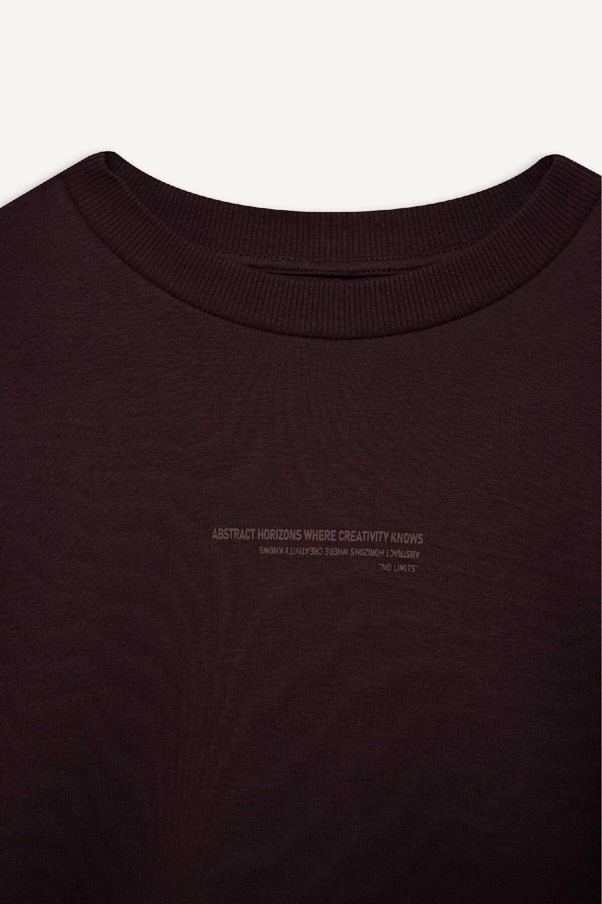 سویشرت طرح دار با یقه باکس سیاه X8282az24au