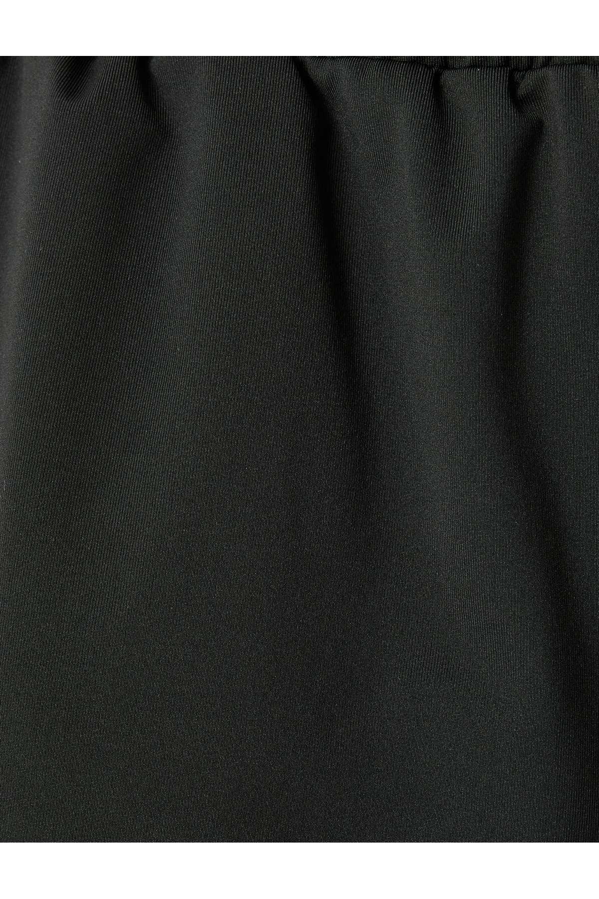 شلوارک اسپرت چاپ شده با جیب کمری توری