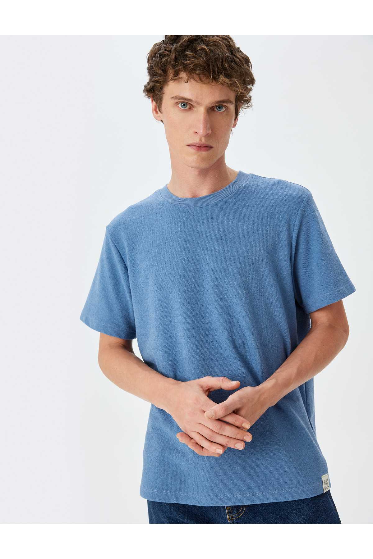 لیبل آستین کوتاه یقه دوچرخه به تفصیل T -Shirt