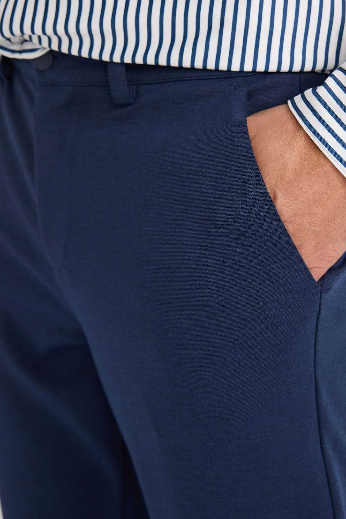 شلوار Jogger پایه صاف جیب ساده