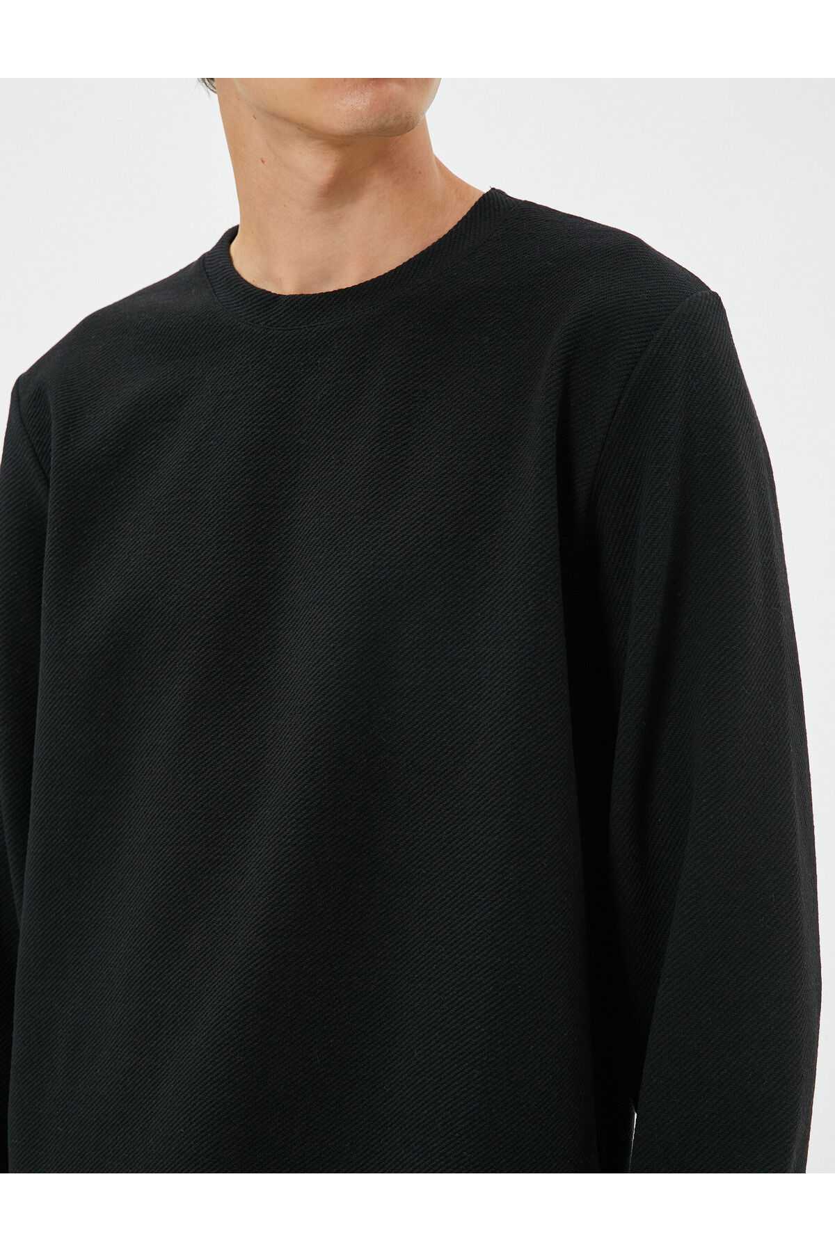 پلیور پایه آستین بلند یقه خدمه بافت