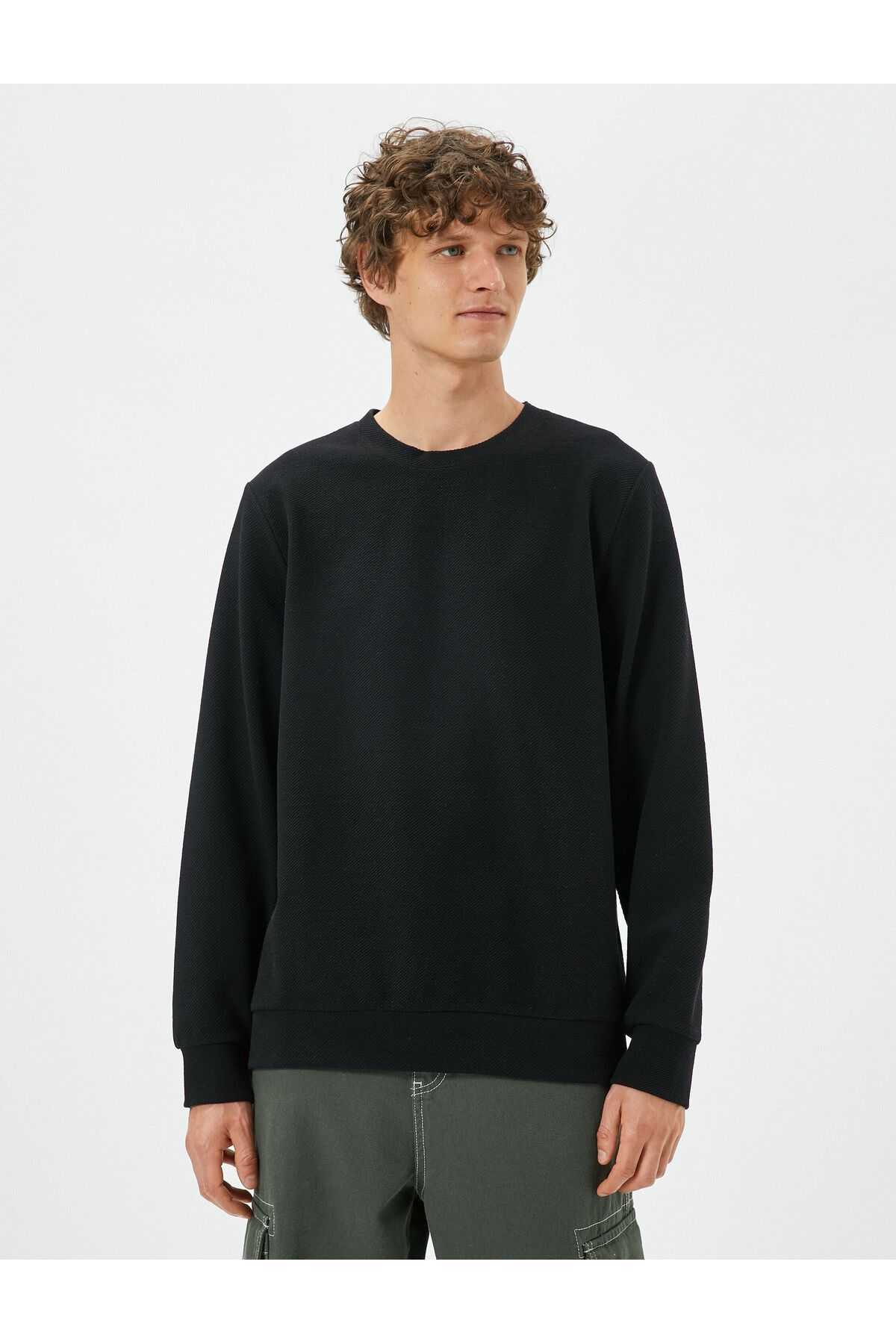 پلیور پایه آستین بلند یقه خدمه بافت